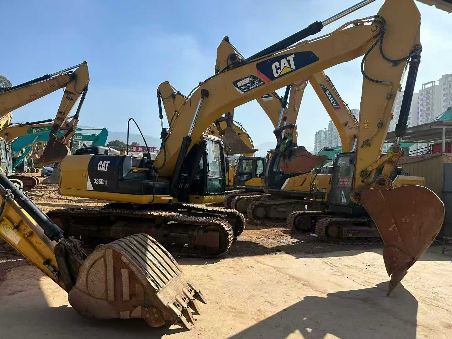 Used Caterpillar 323 Excavator 2017 Model / 3