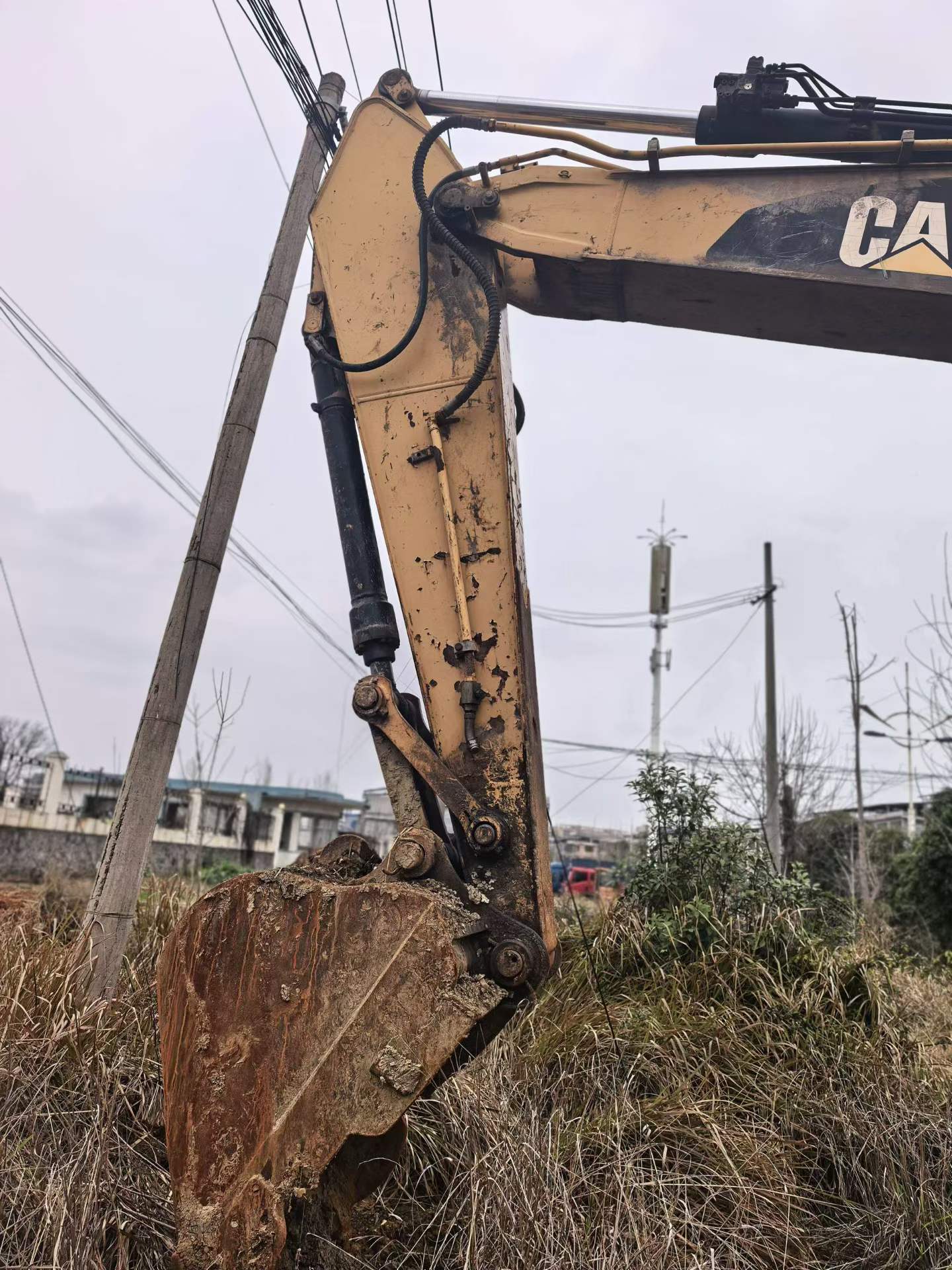 Buy Caterpillar 320D Used Excavator / 7 Used Caterpillar 320D Excavator 2016 Model / 7