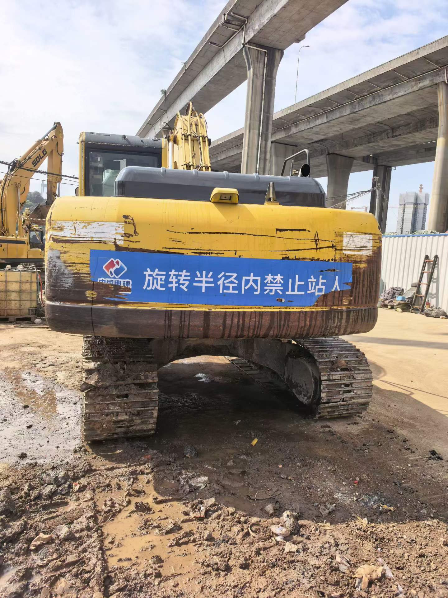 Used Komatsu PC200-8 Excavator 2016 Model / 5