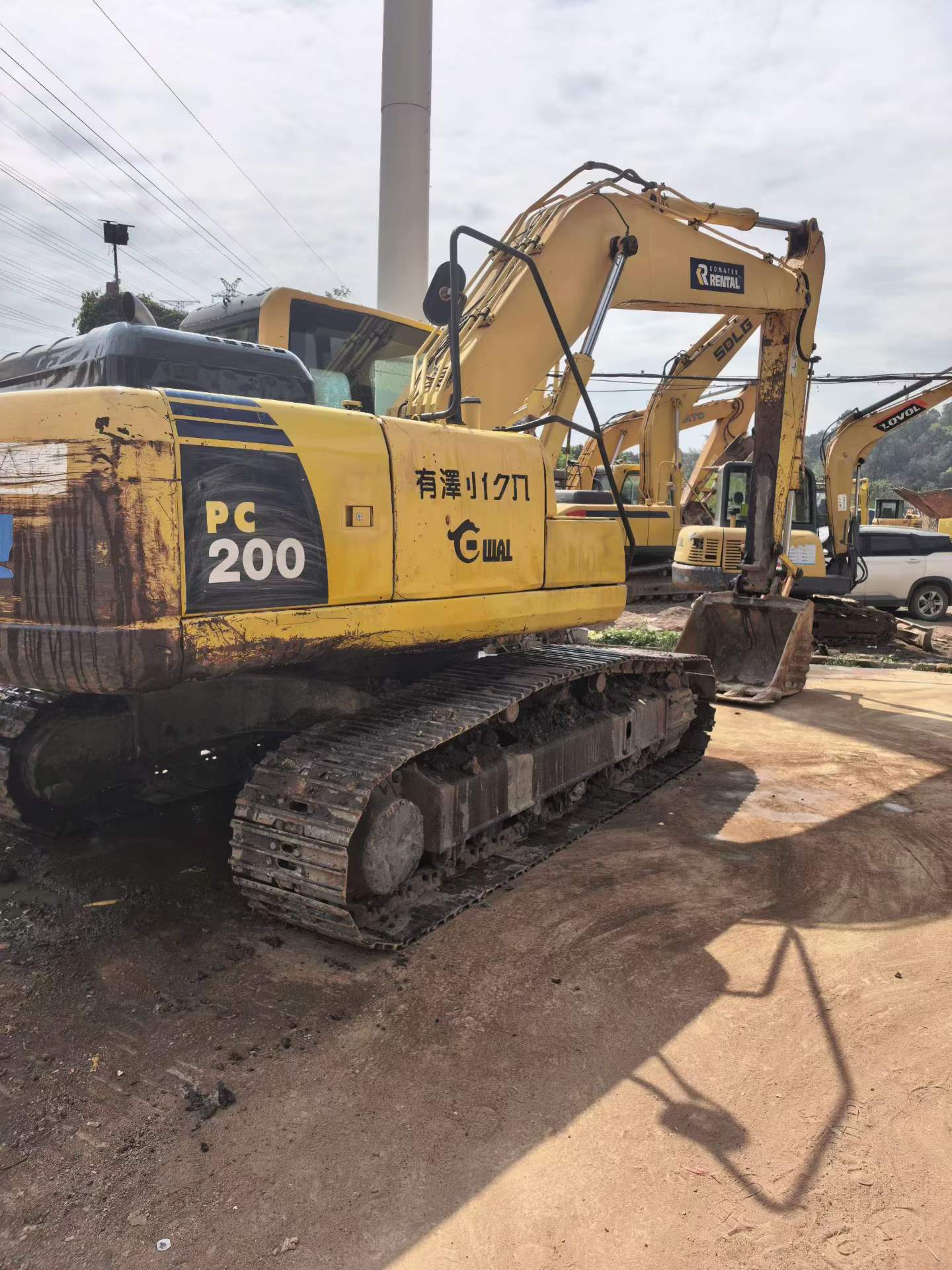 Used Komatsu PC200-8 Excavator 2016 Model / 9