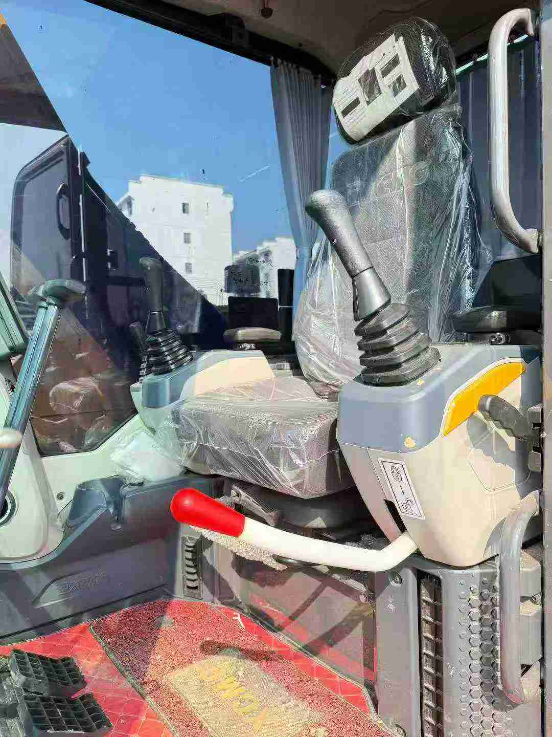 Used XCMG XE40 Excavator 2025 Model / 8