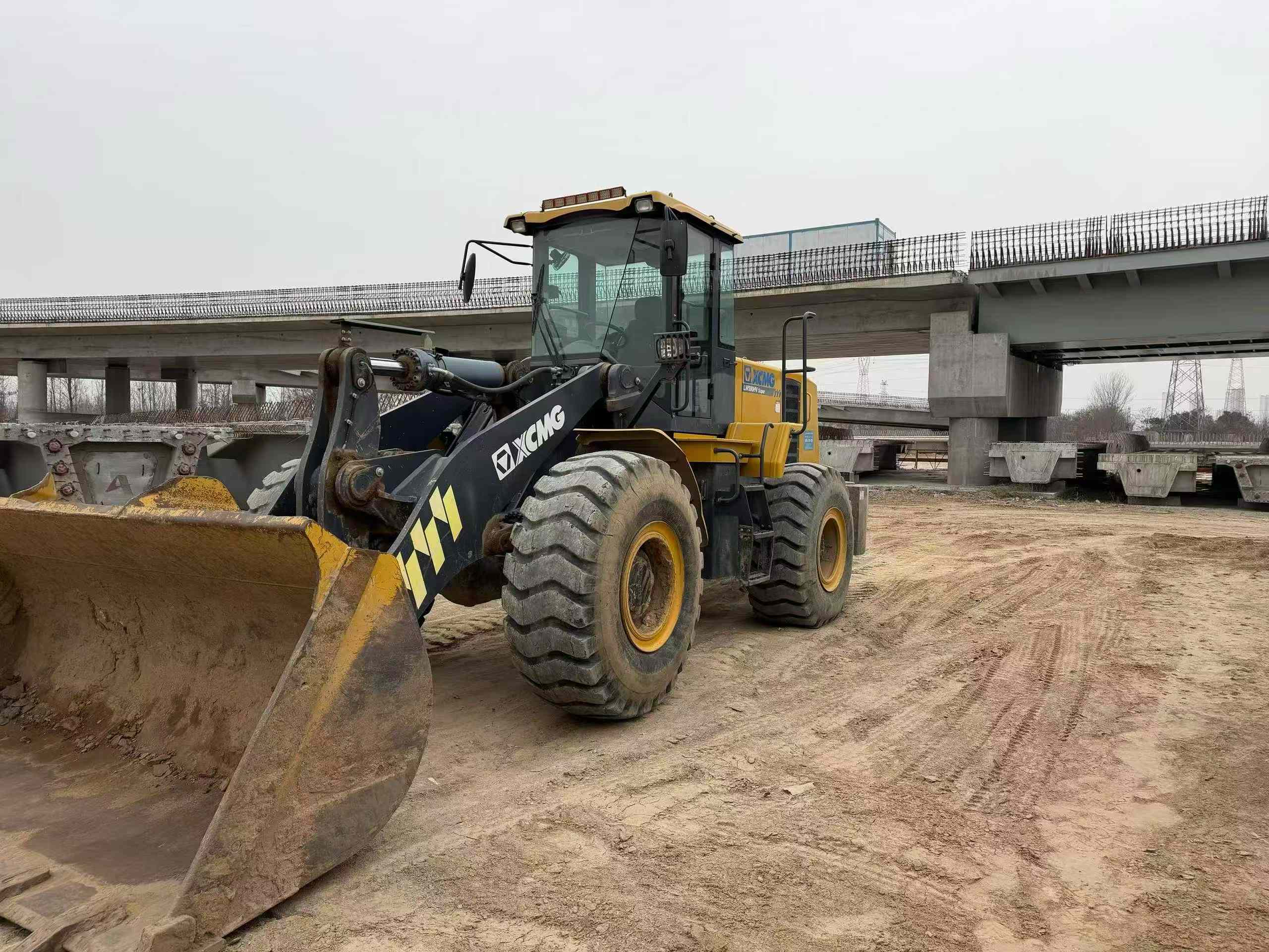 Used XCMG LW500HV Loader 2022 Model / 2