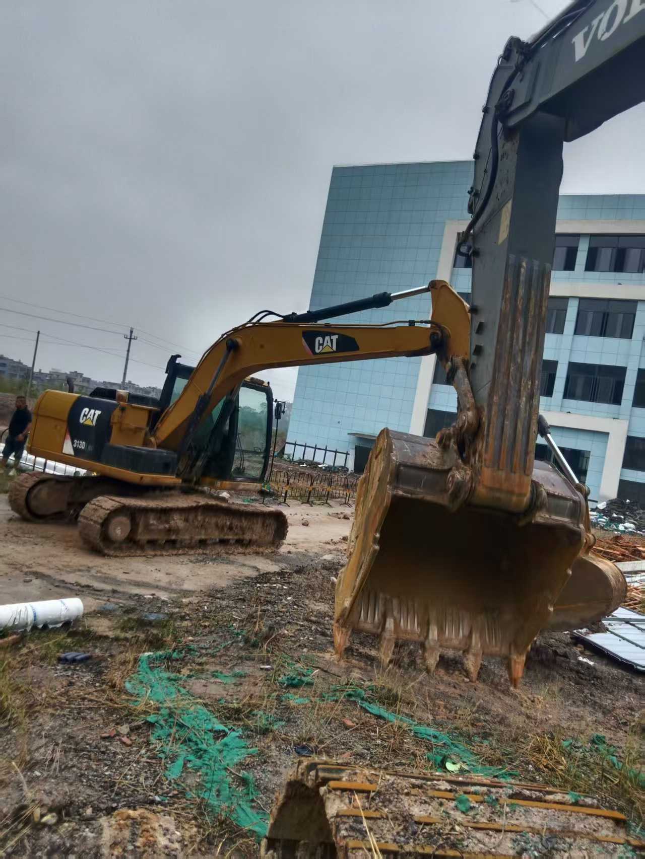 Used Caterpillar 313D2 Excavator 2020 Model / 3