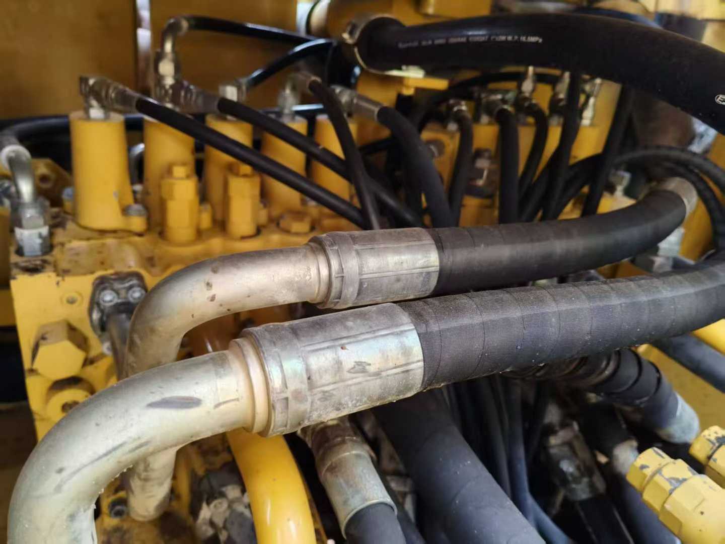 Used Caterpillar 326DL Excavator 2014 Model / 6