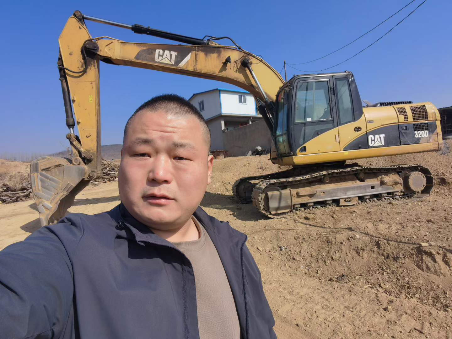 Buy Caterpillar 320D Used Excavator