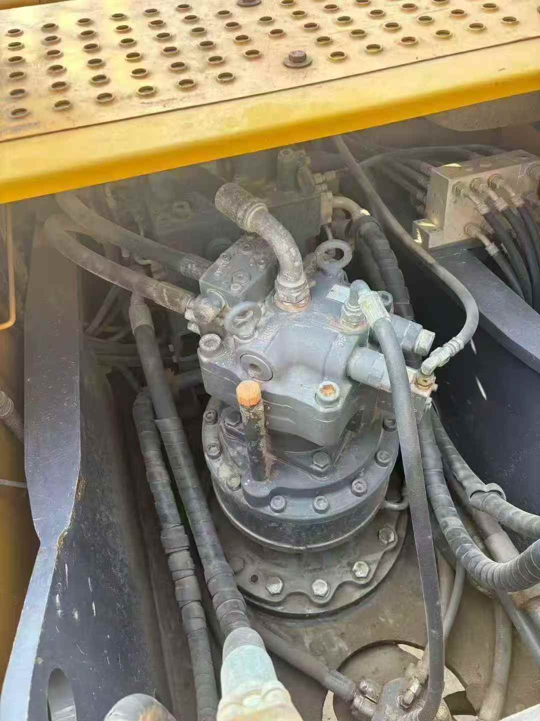 Used XCMG XE215 Excavator 2017 Model / 7