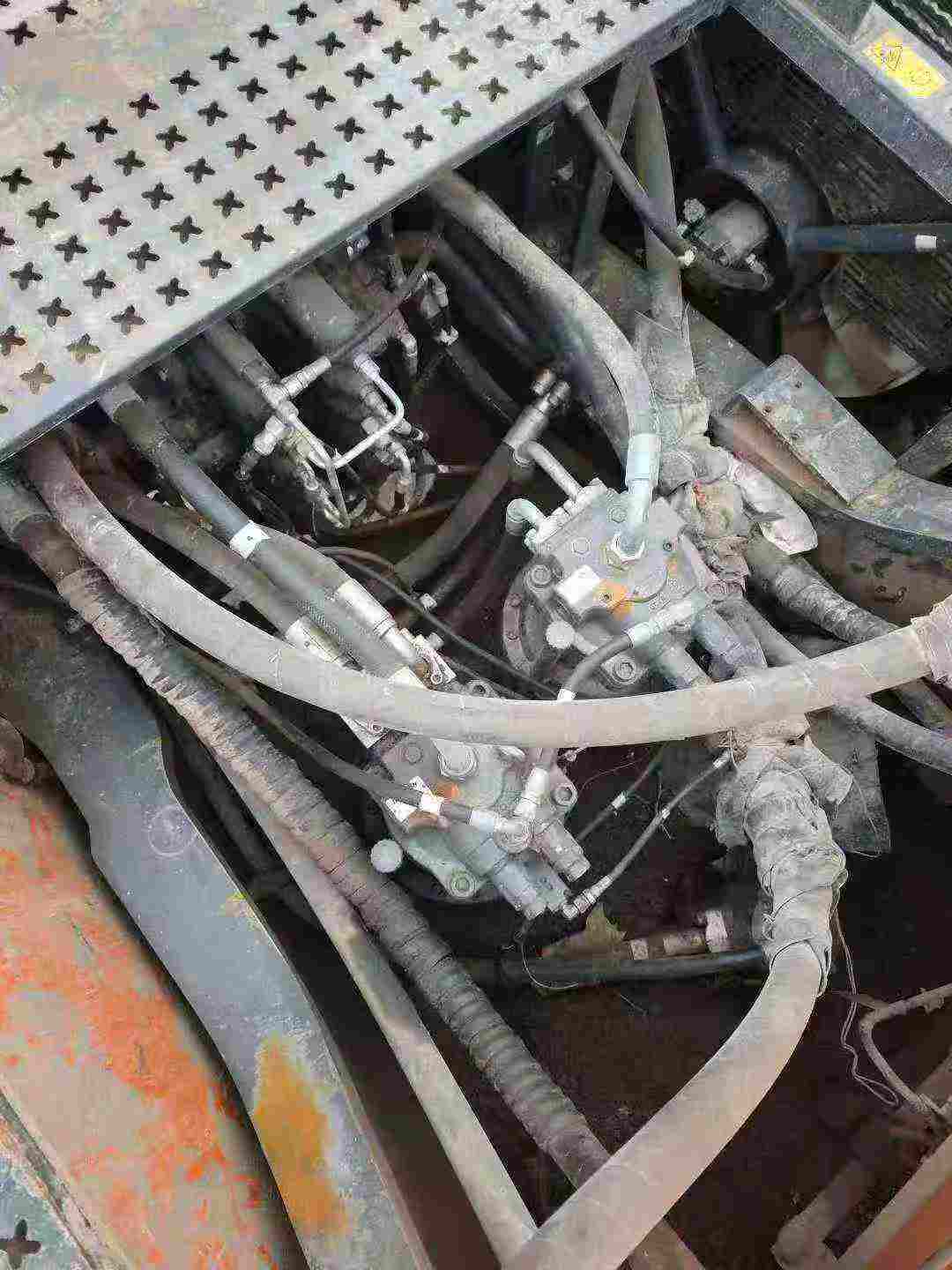 Used Doosan DX520LC Excavator 2020 Model / 6