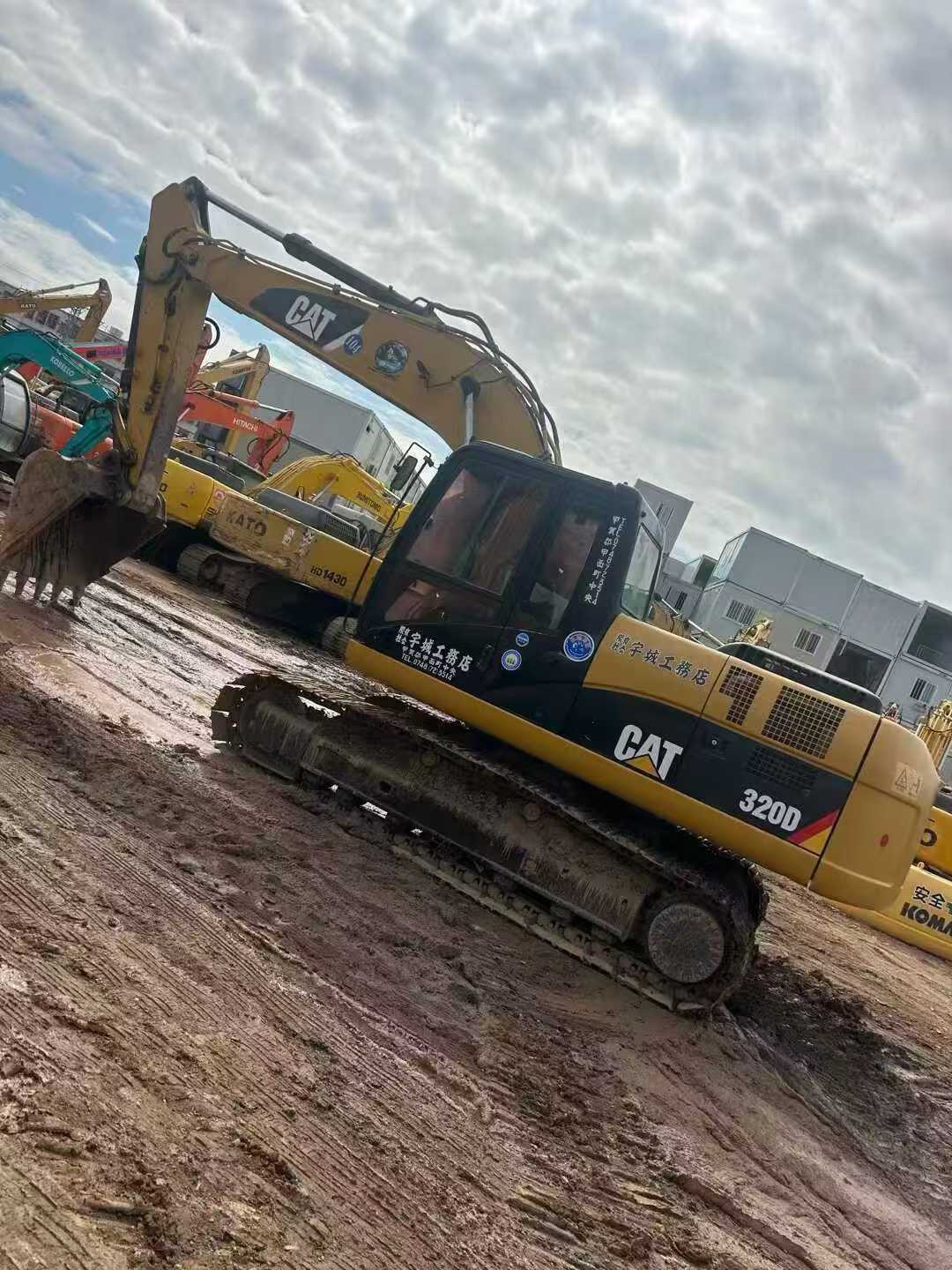 Buy Caterpillar CT20 Used Excavator