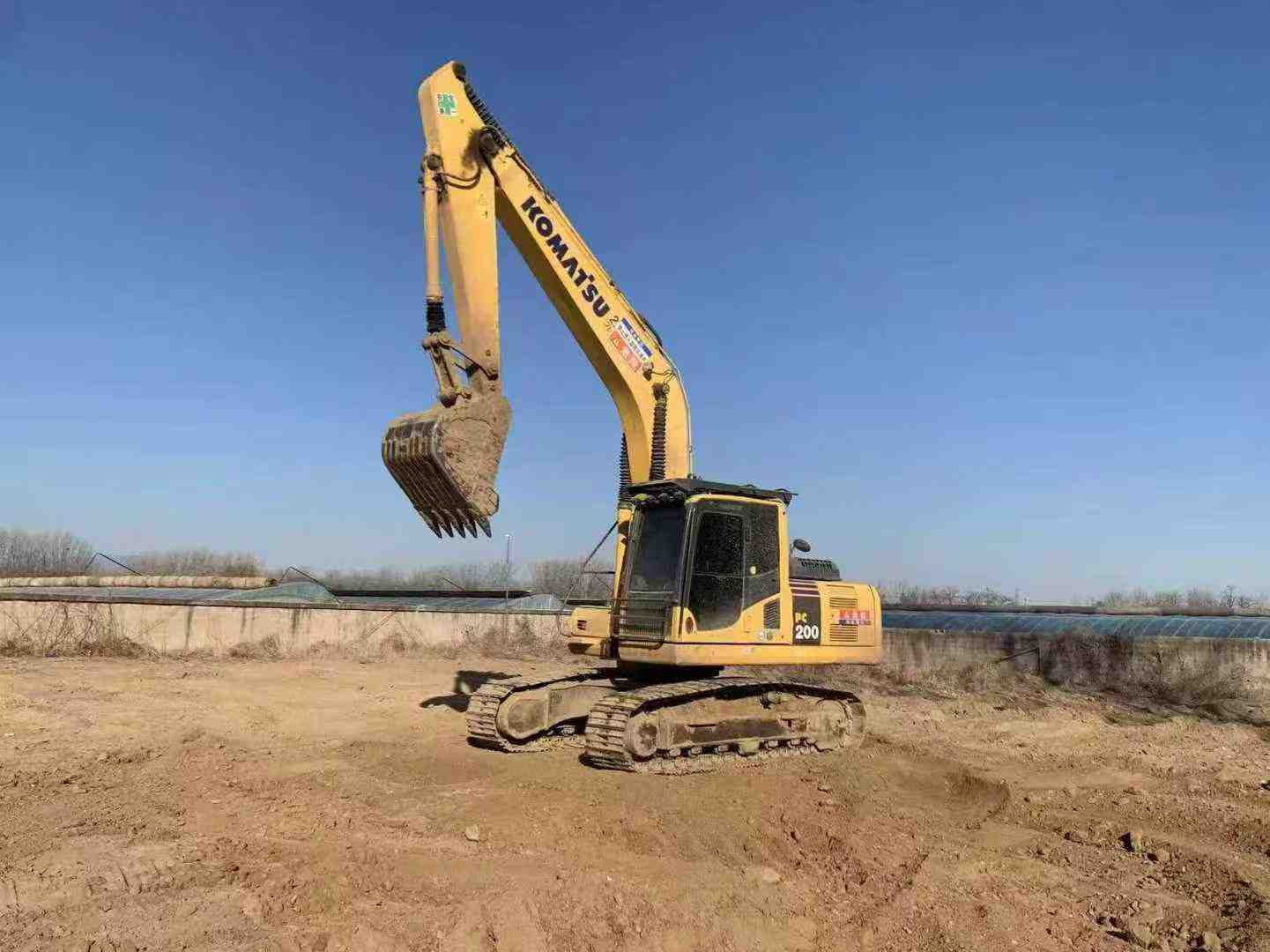 Buy Komatsu PC200 Used Excavator