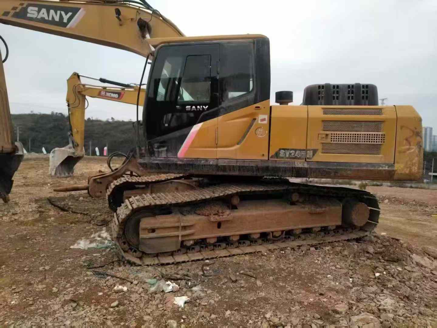 Buy Sany SY225H Used Excavator