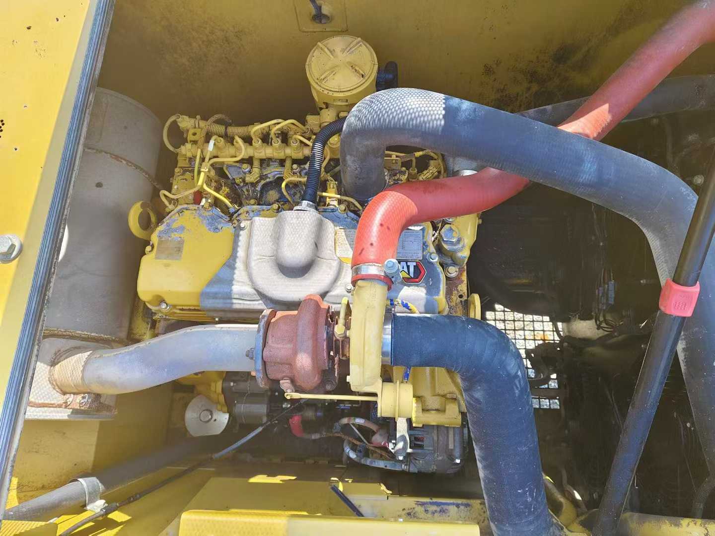 Used Caterpillar 320GC Excavator 2022 Model / 6