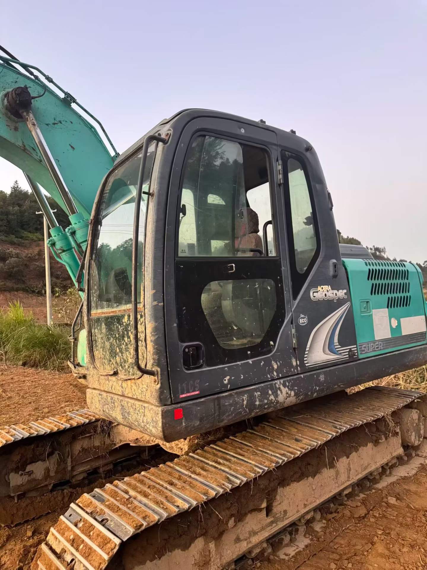 Used Kobelco SK130 Excavator 2013 Model / 2