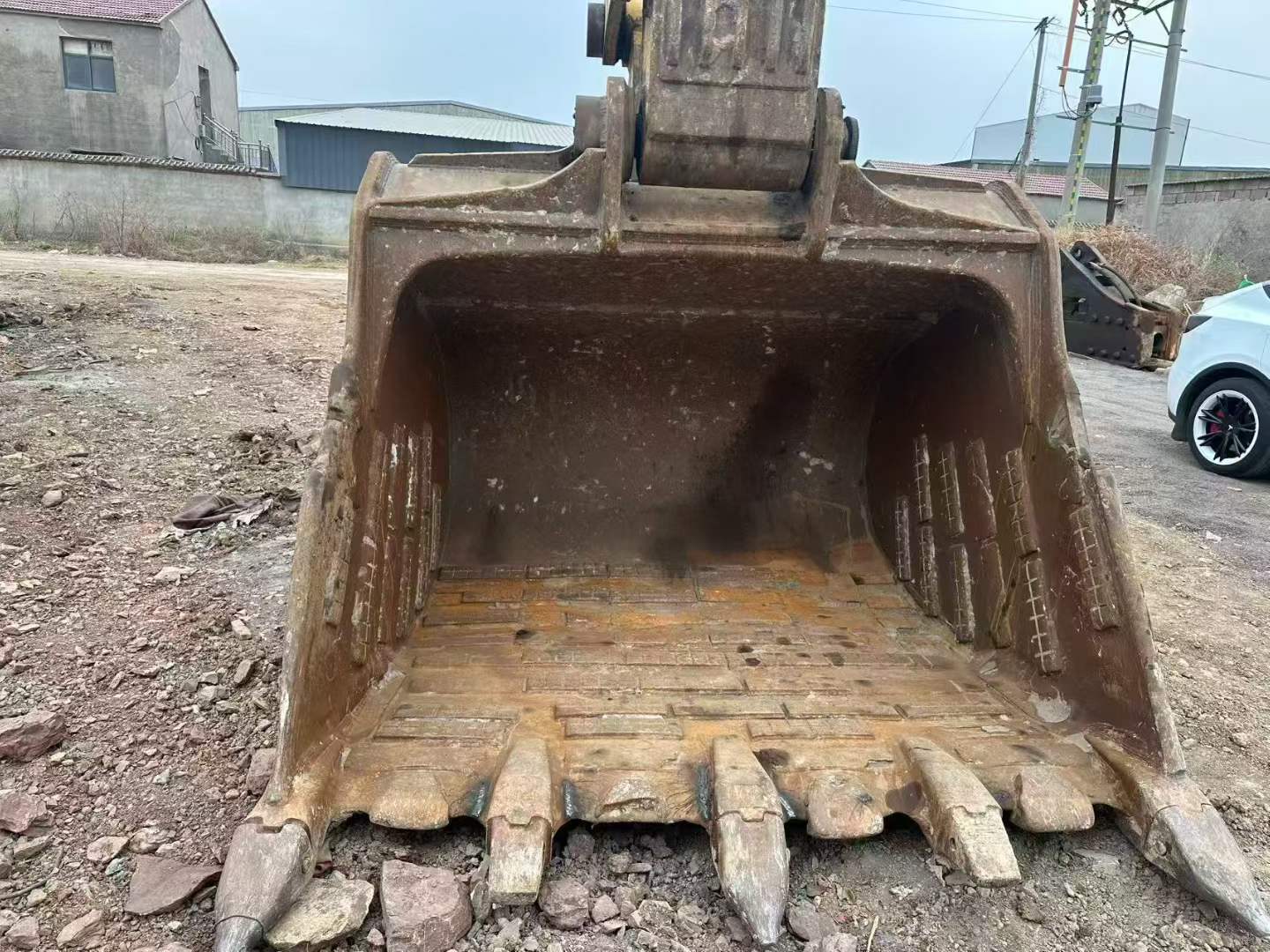 Used Caterpillar 374F Excavator 2023 Model / 9