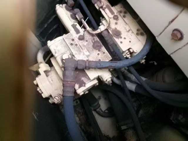 Used Komatsu PC60-6 Excavator 1991 Model / 6