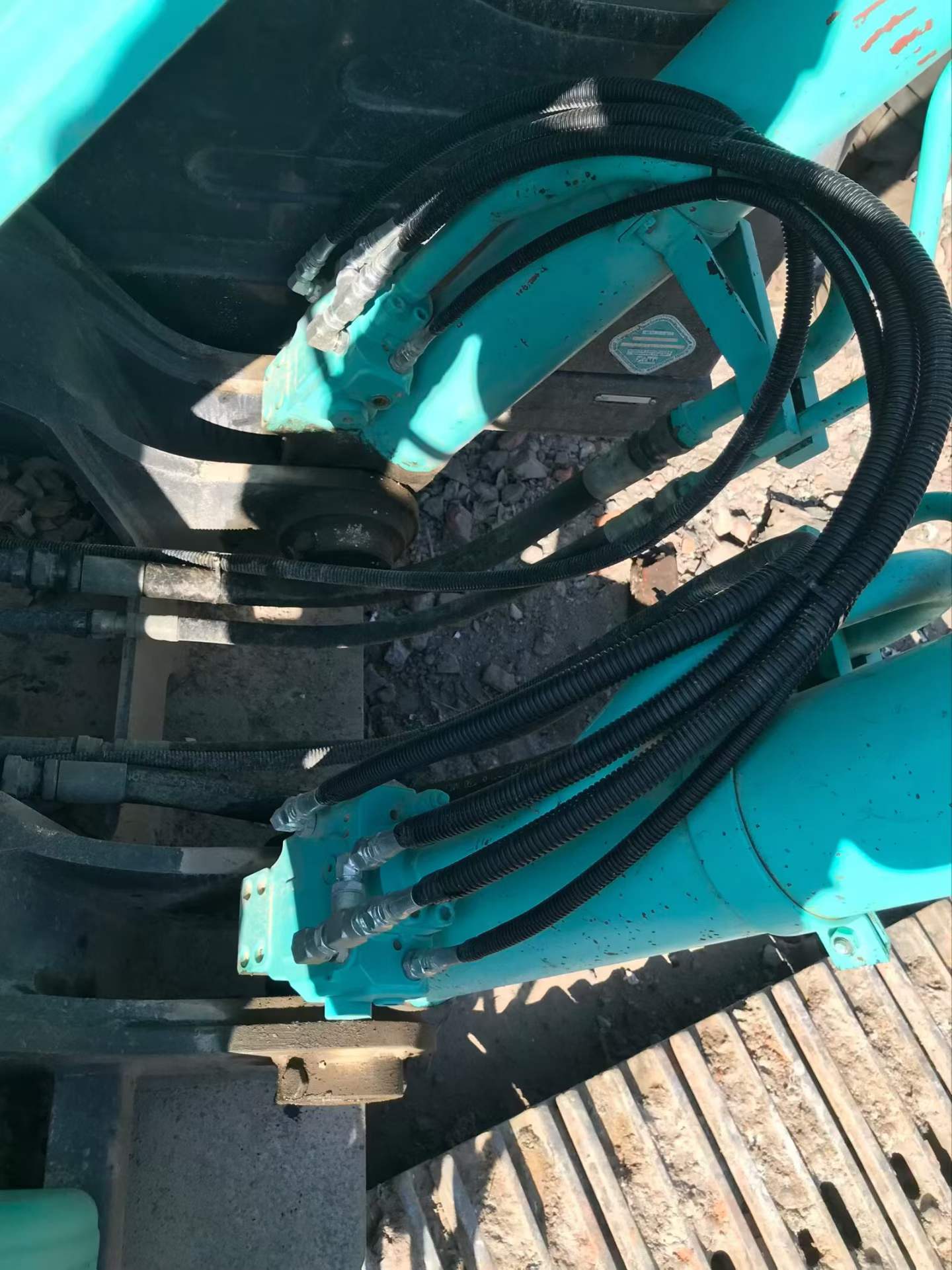 Used Kobelco SK200 Excavator 2016 Model / 6