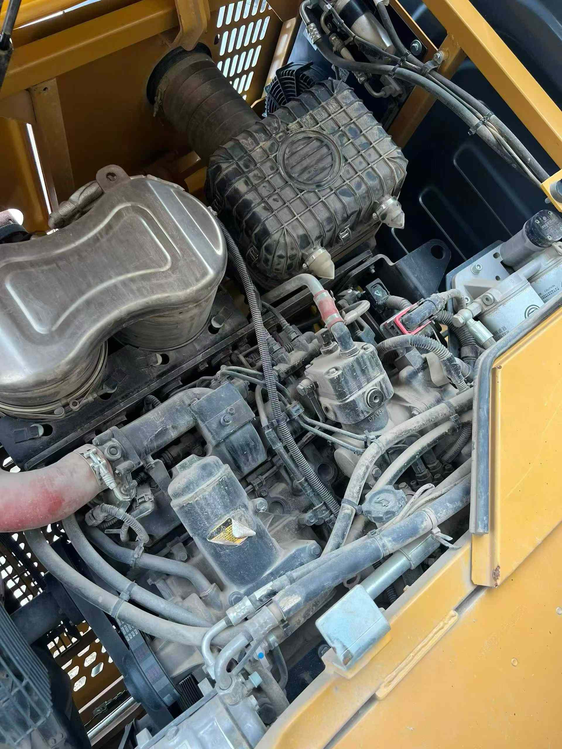 Buy Lonking LG833 Used Loader / 6