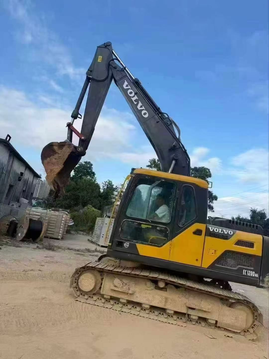 Buy Volvo EC20 Used Excavator