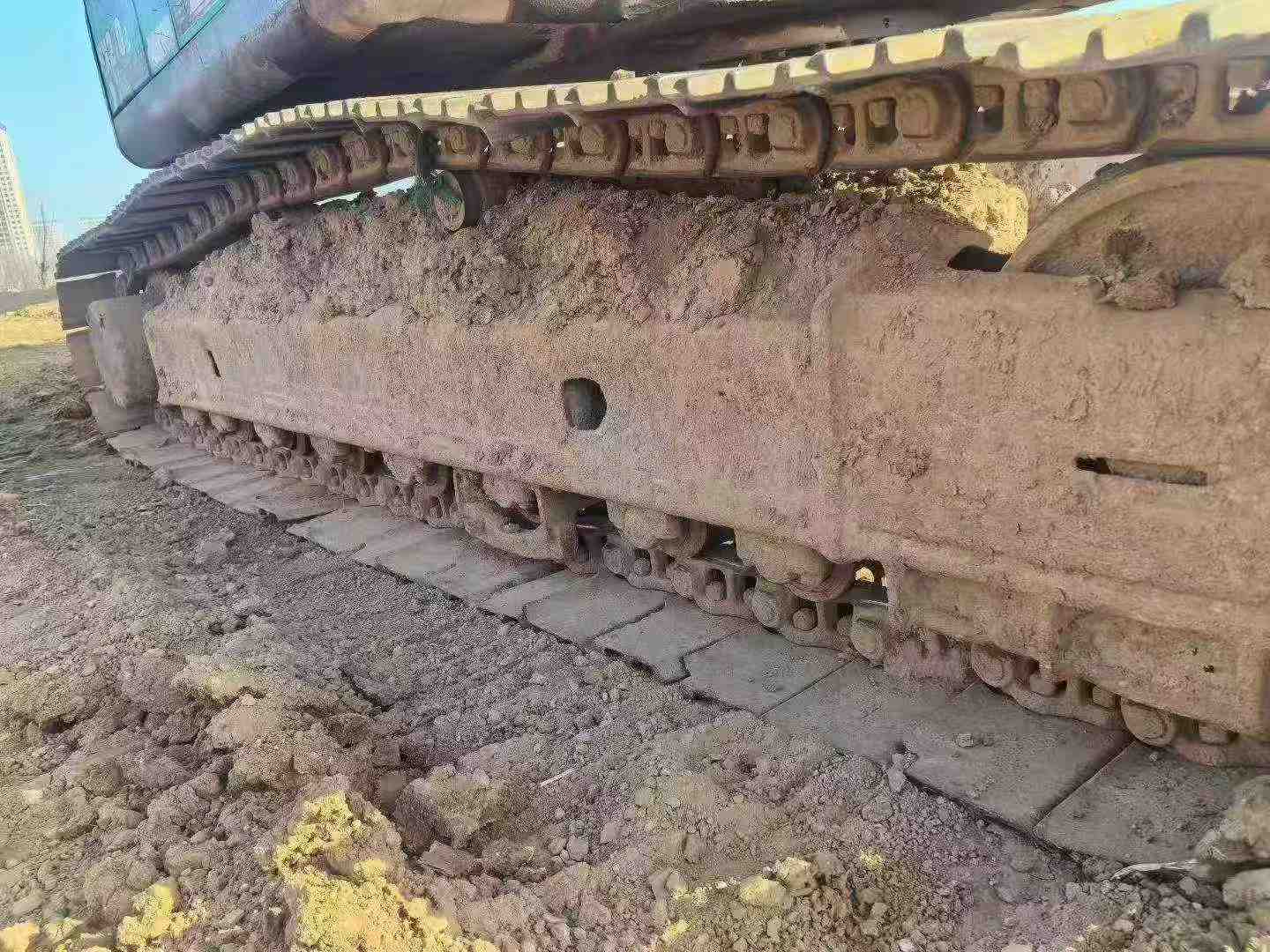 Used Hitachi ZX200-3G Excavator 2015 Model / 2