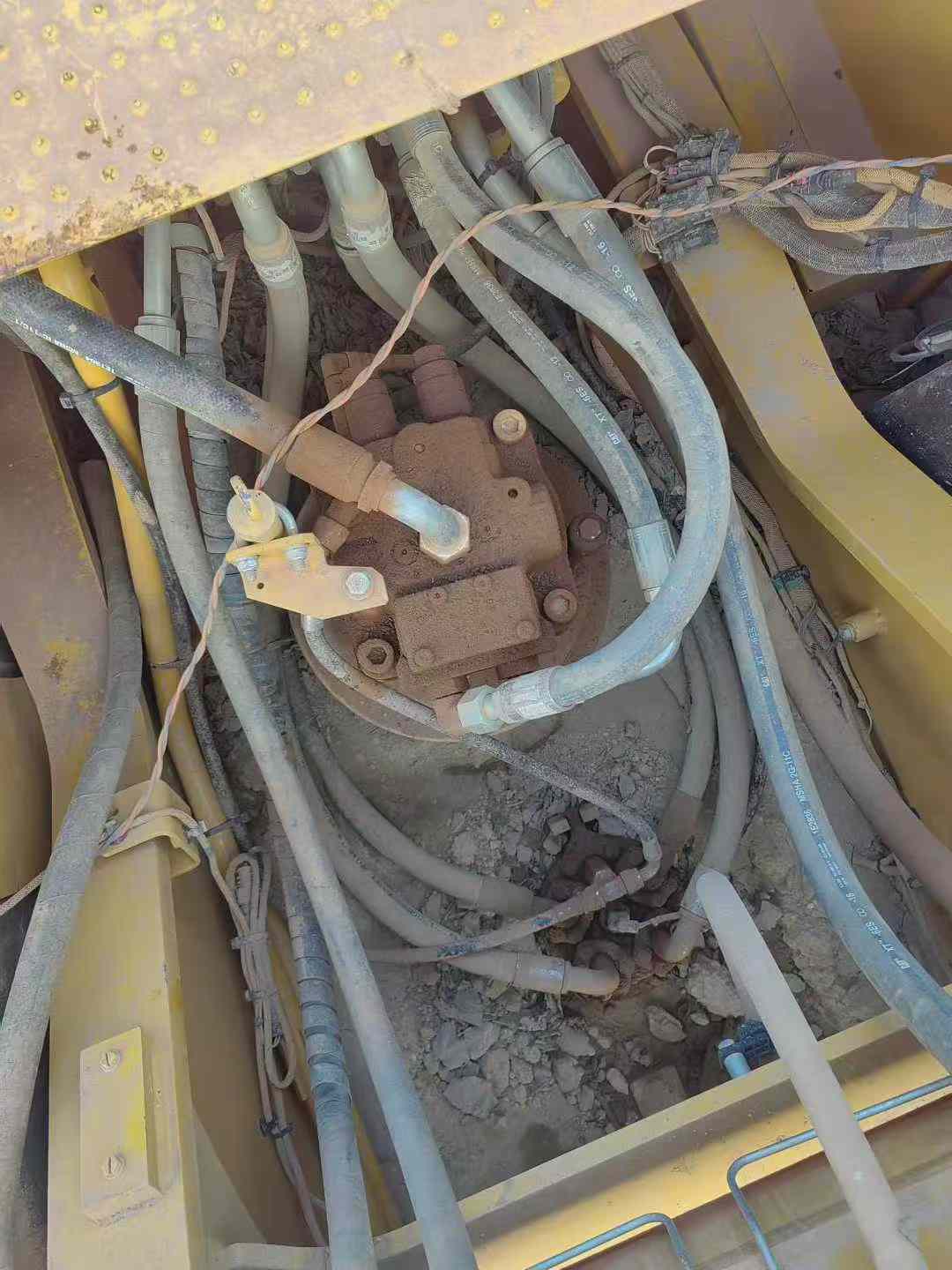 Buy Caterpillar 980L Used Excavator / 2 Used Caterpillar 980L Excavator 2019 Model / 2