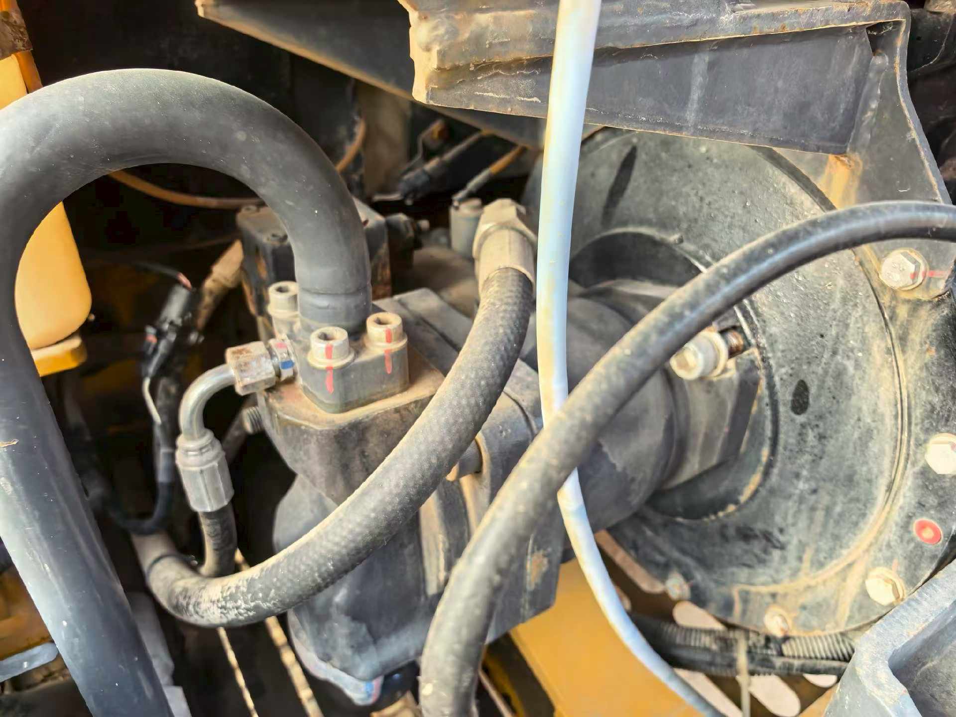 Used XCMG XE65G Excavator 2020 Model / 6