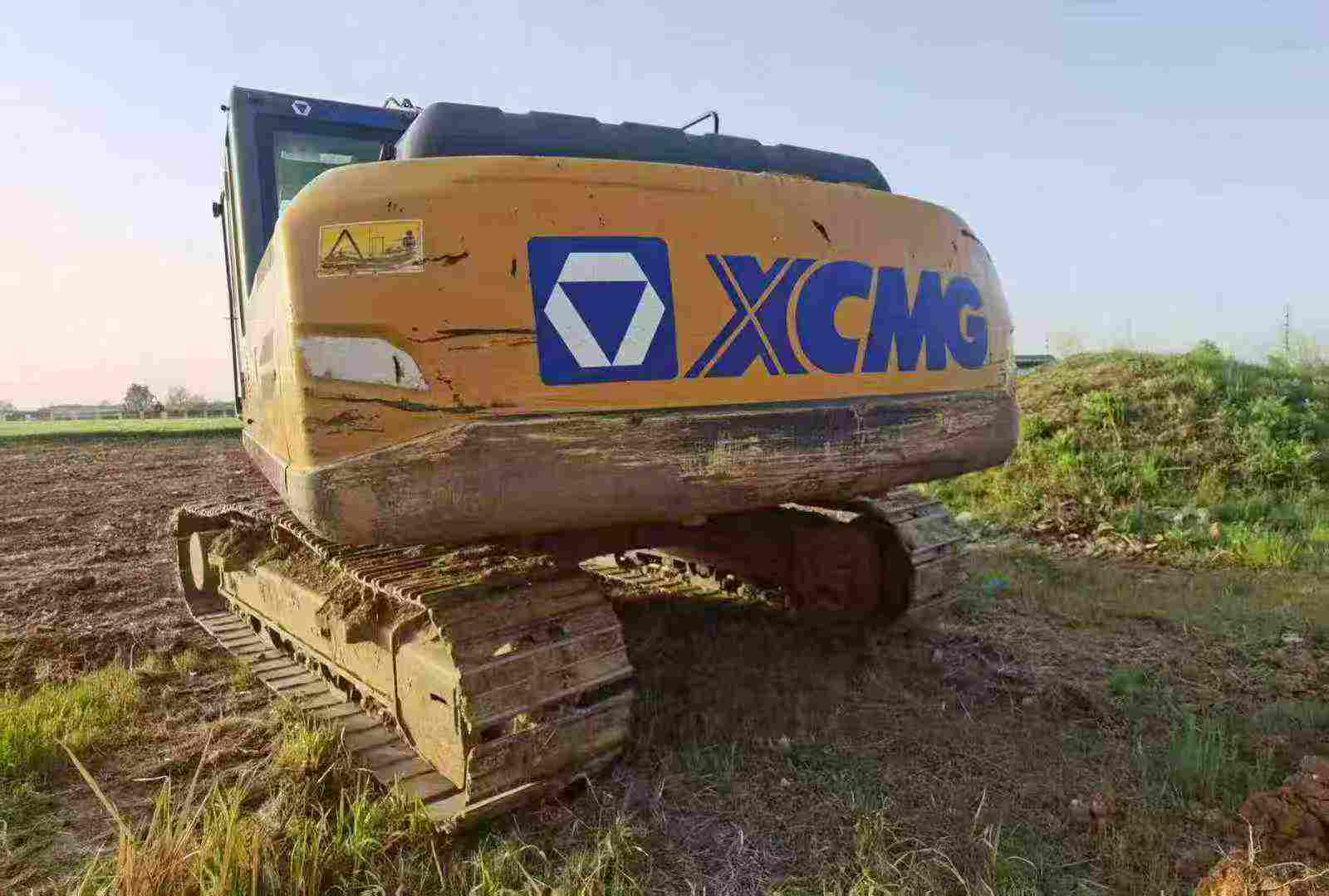 Used XCMG XE215 Excavator 2016 Model / 2