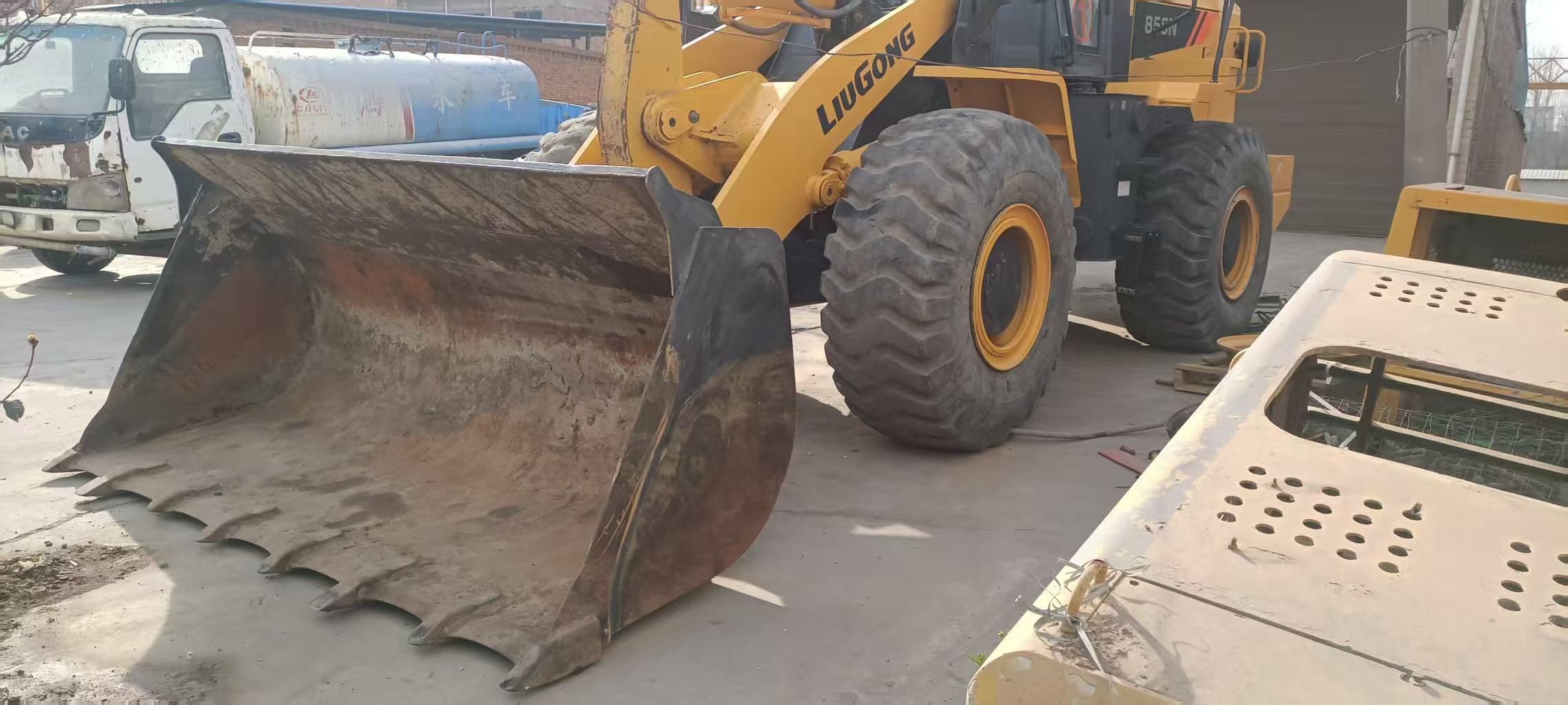 Buy LiuGong CLG855N Used Loader / 8