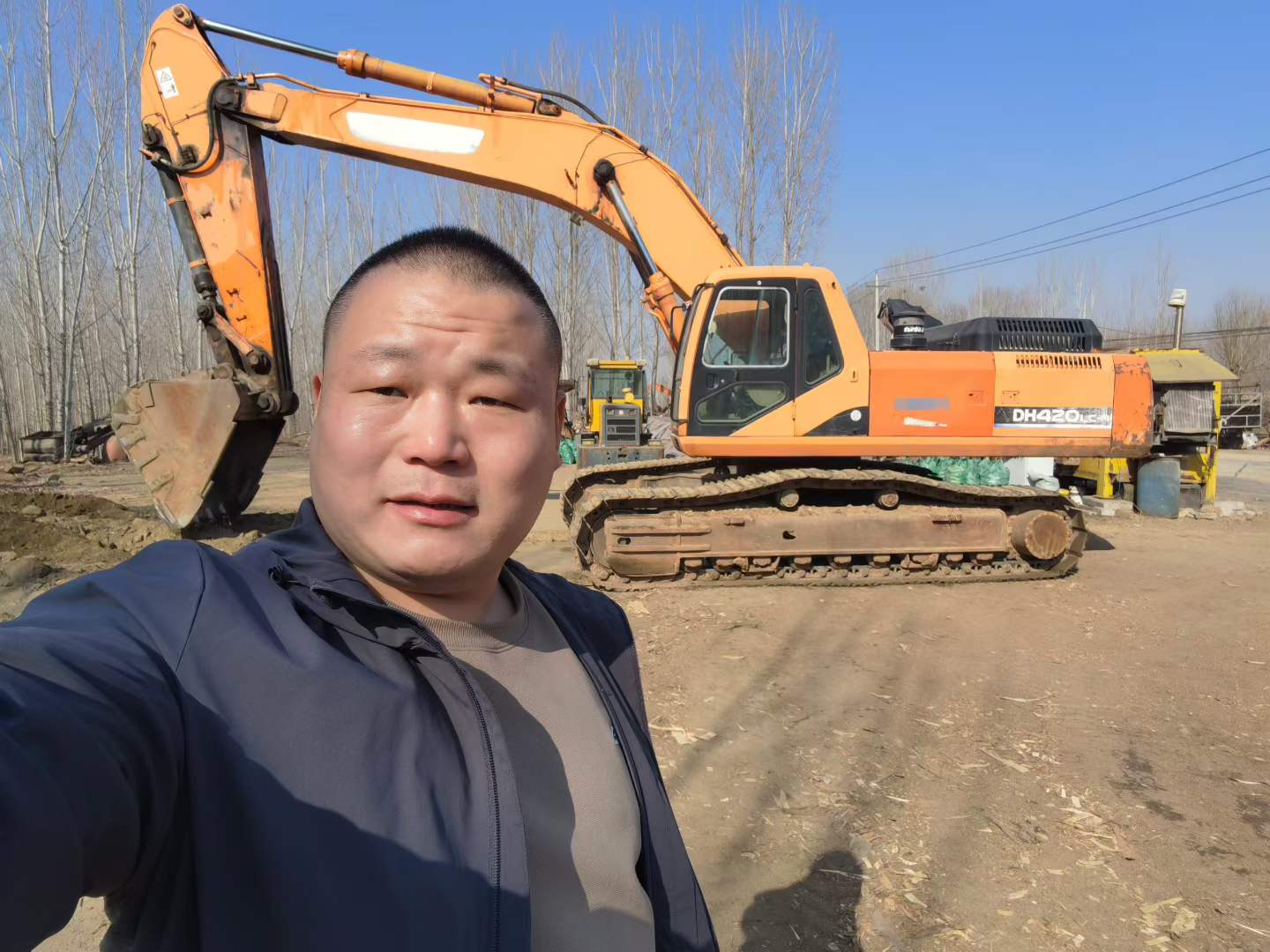 Buy Doosan DL420 Used Excavator