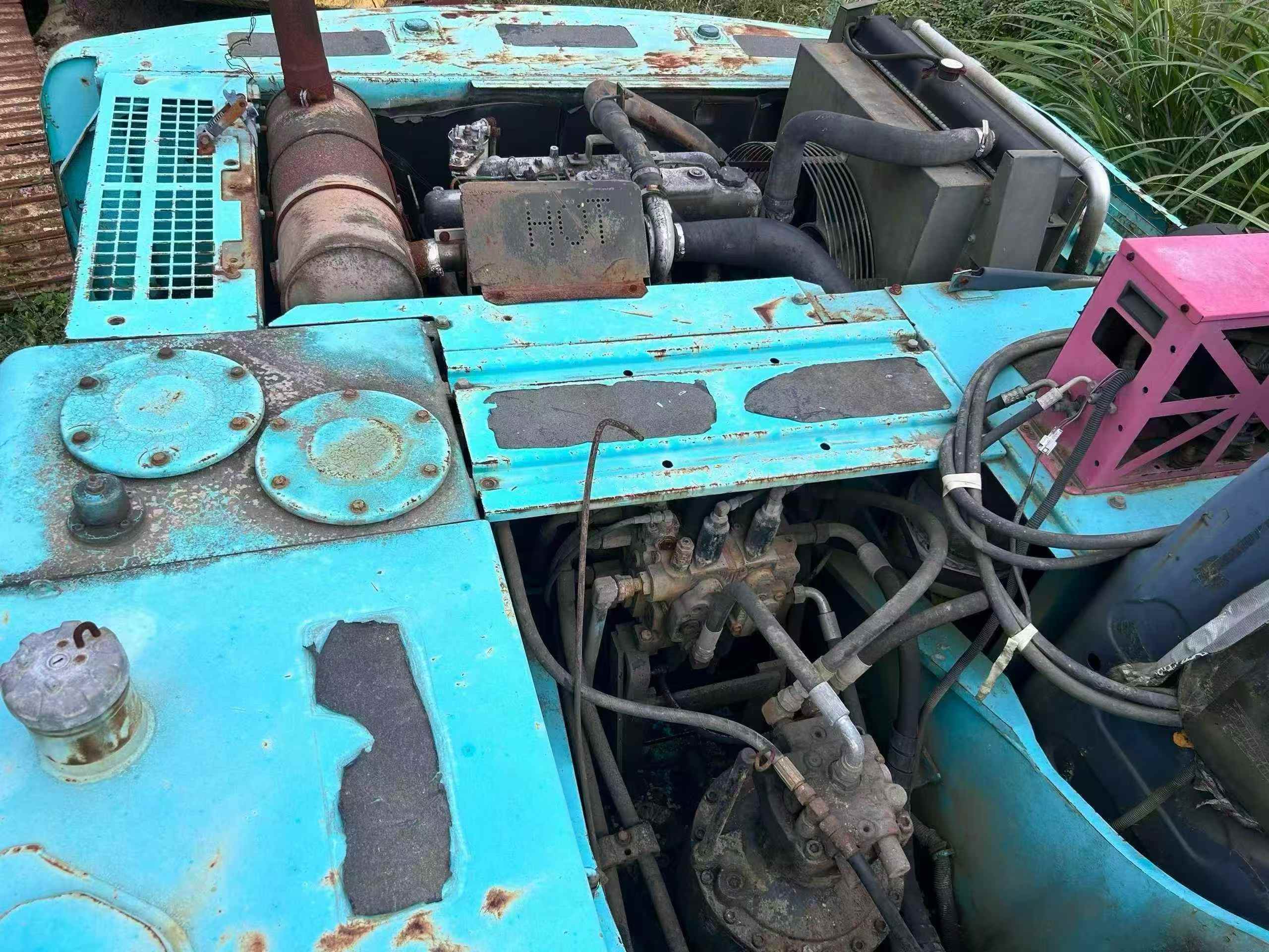 Used Kobelco SK210LC-6 Excavator 2016 Model / 6