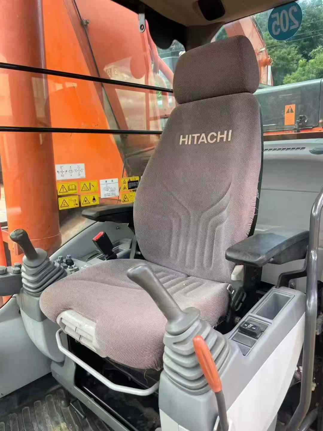 Used Hitachi EX90 Excavator 2020 Model / 8