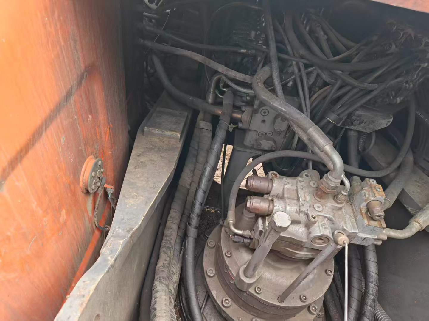 Used Hitachi ZW250 Excavator 2016 Model / 4