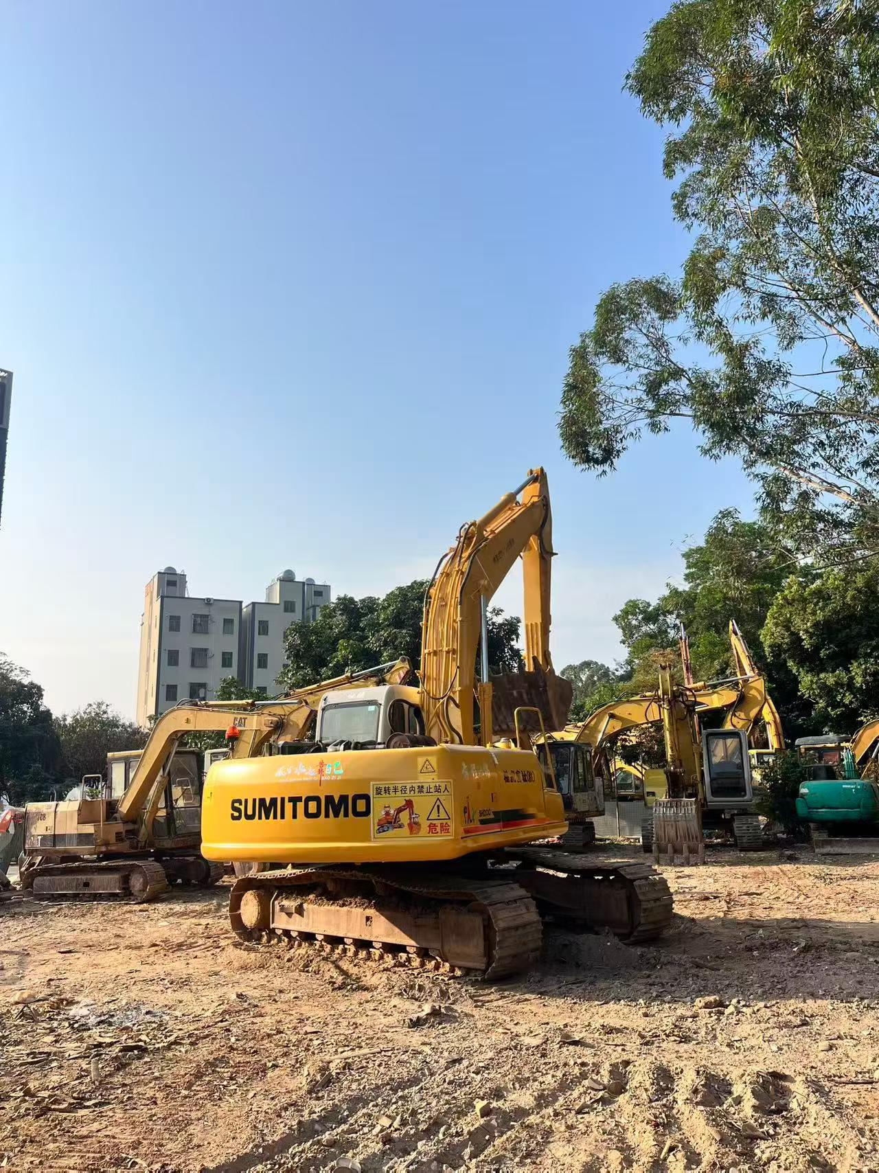 Used Sumitomo SH200A3 Excavator 2016 Model / 9