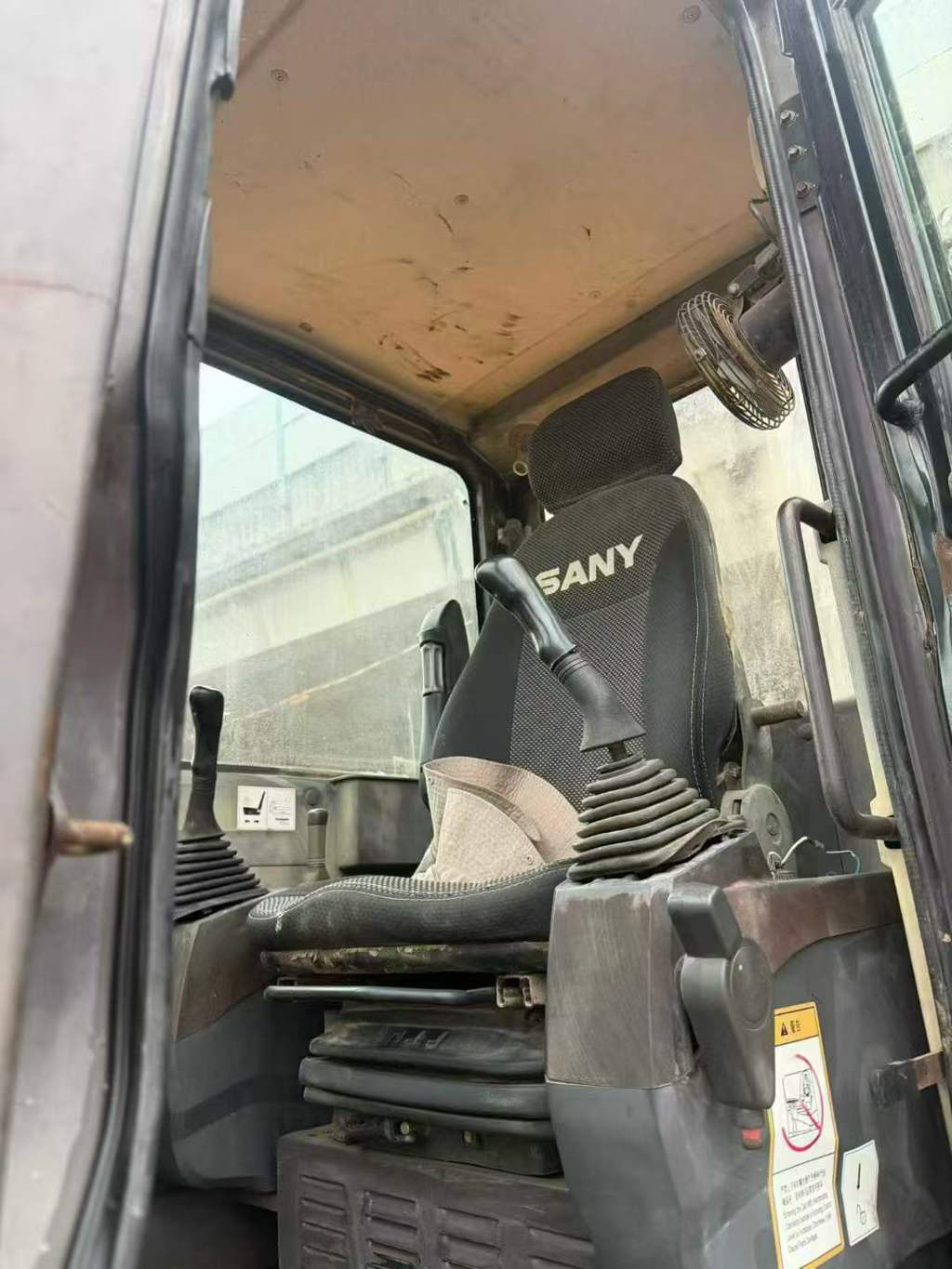 Used Sany SY60 Excavator 2015 Model / 6
