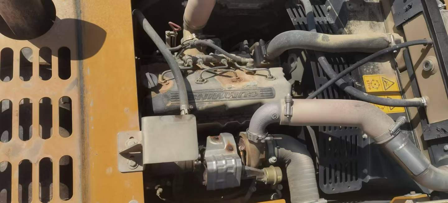 Used XCMG XE7000 Excavator 2021 Model / 4