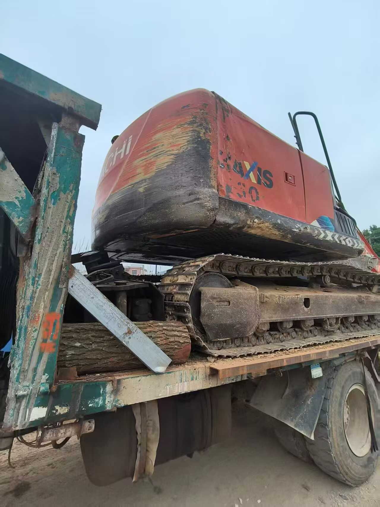 Buy Hitachi ZX130-5A Used Excavator