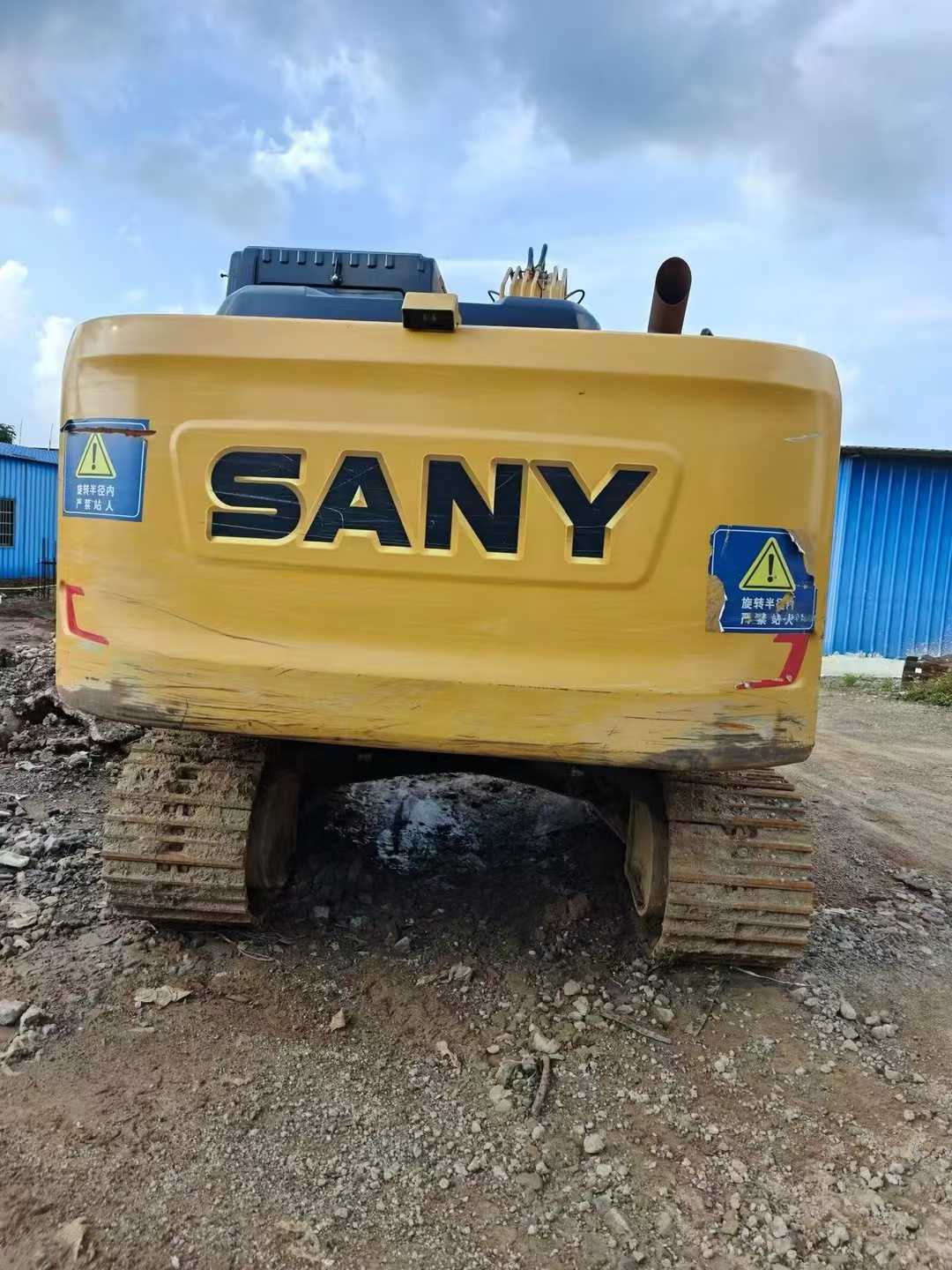 Used Sany SY135 Excavator 2016 Model / 2