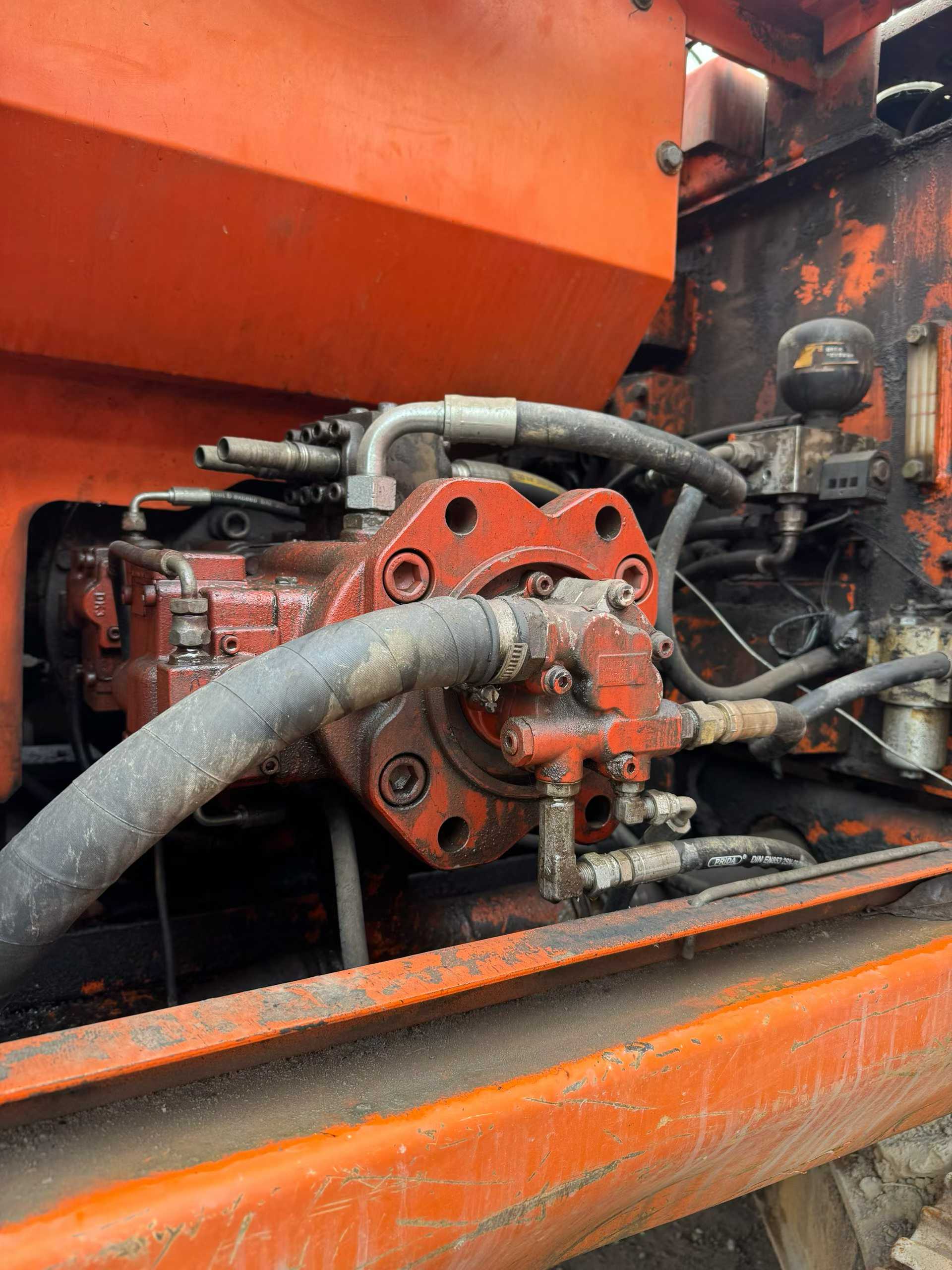 Used Doosan S225 Excavator 2016 Model / 4