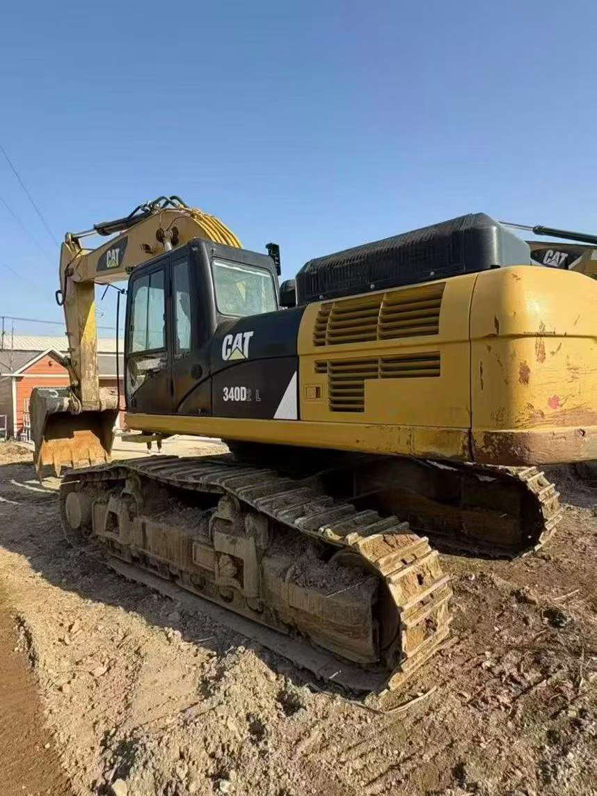 Buy Caterpillar 340DL Used Excavator