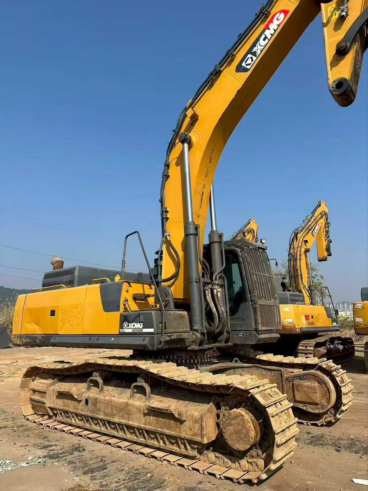 Used XCMG XE550DK Excavator 2021 Model / 3