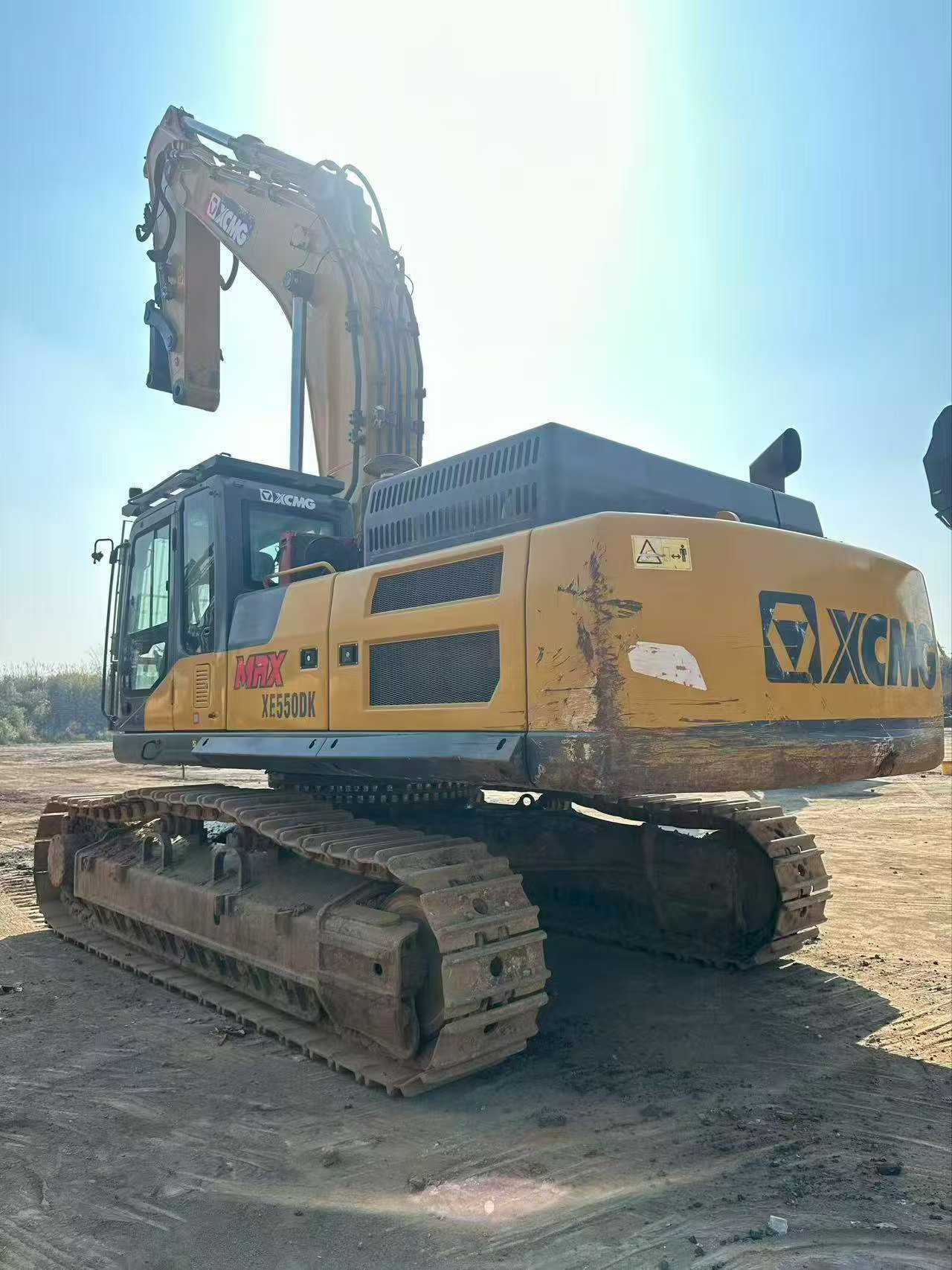 Used XCMG XE550DK Excavator 2021 Model / 4