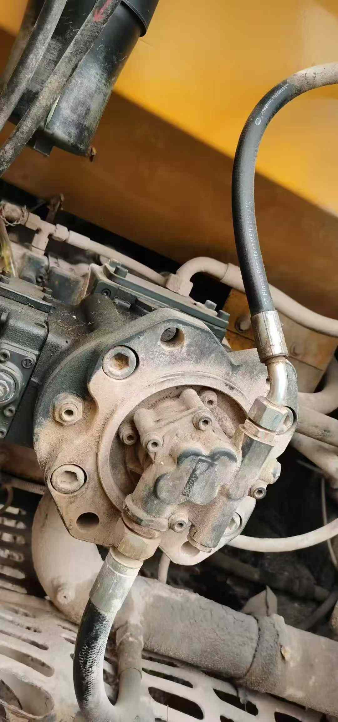 Used XCMG XE305D Excavator 2017 Model / 7