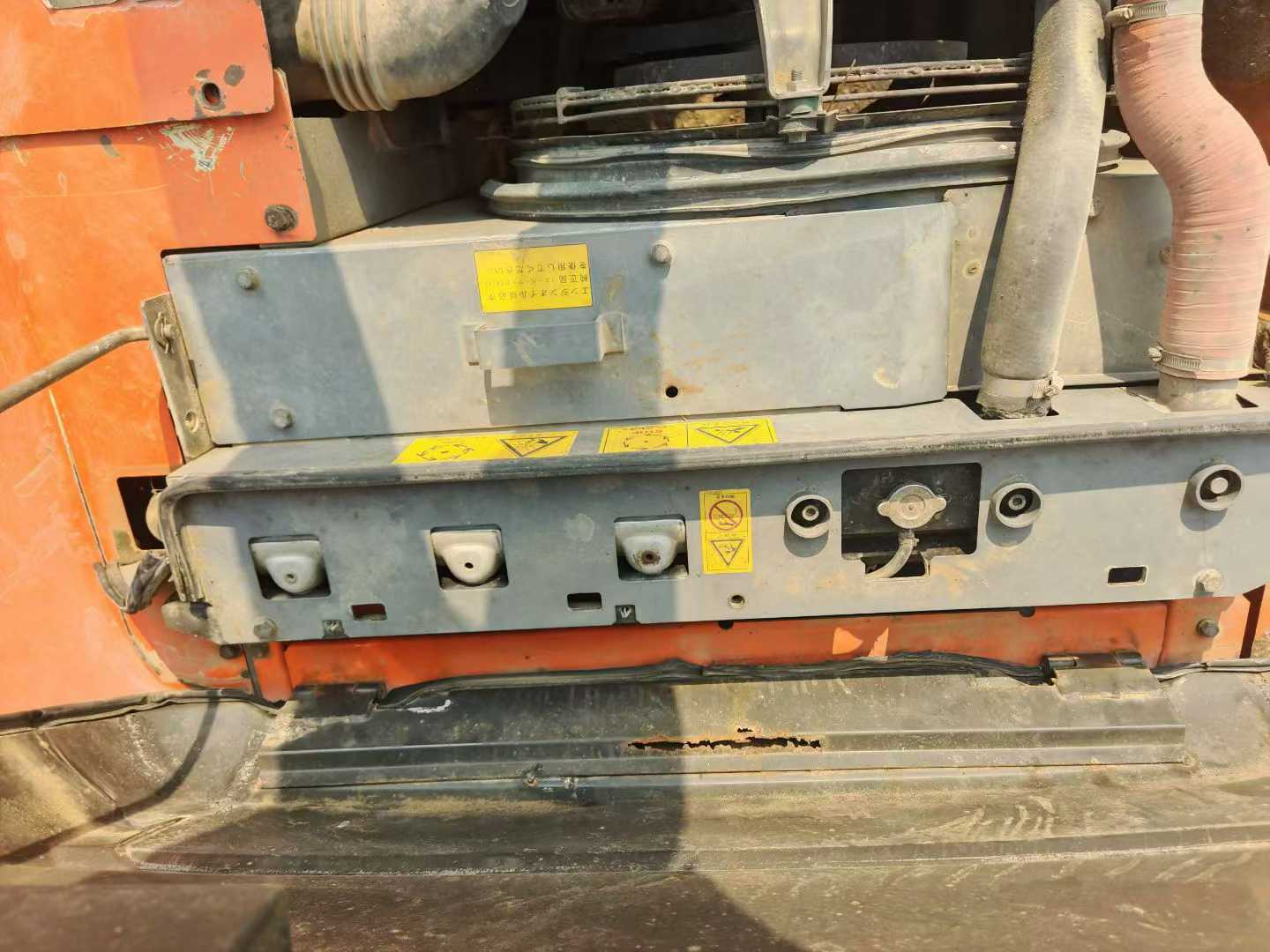 Used Hitachi ZAXIS200 Excavator 2010 Model / 4