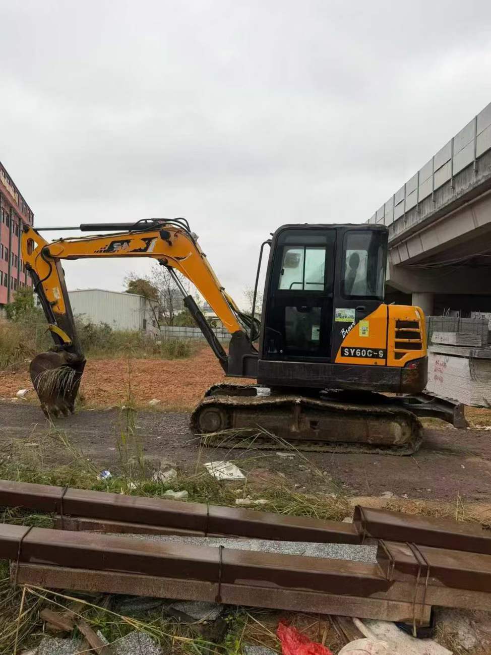 Used Sany SY60 Excavator 2015 Model / 3