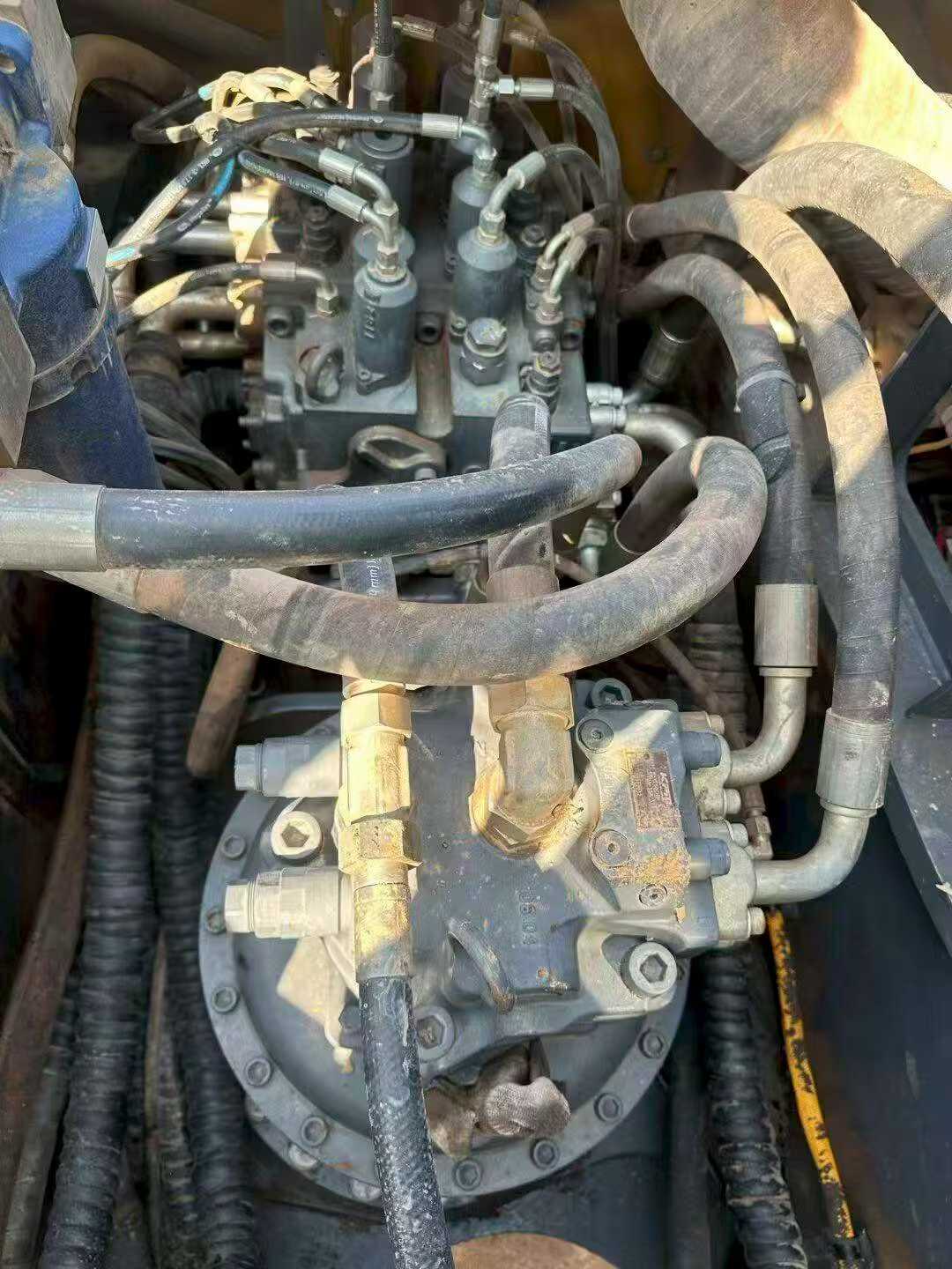 Used XCMG XE550DK Excavator 2021 Model / 7