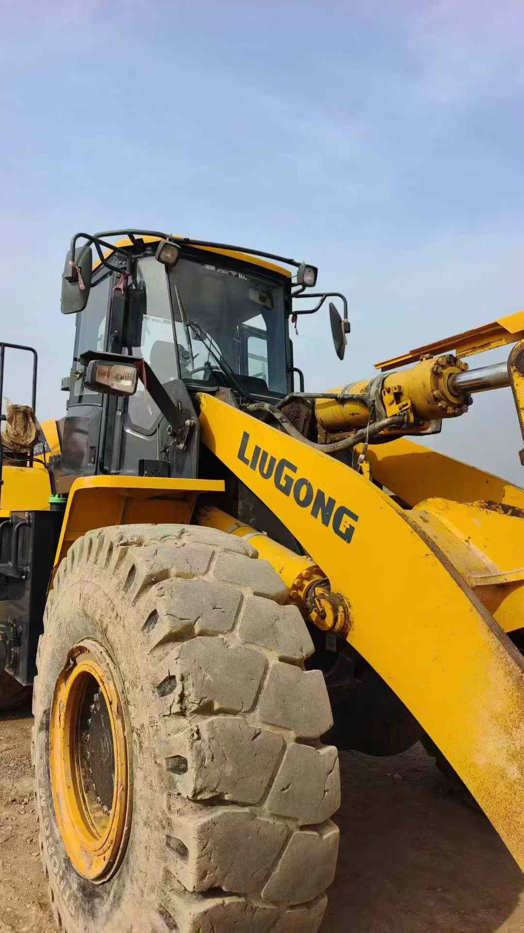 Buy LiuGong CLG860H Used Loader / 5