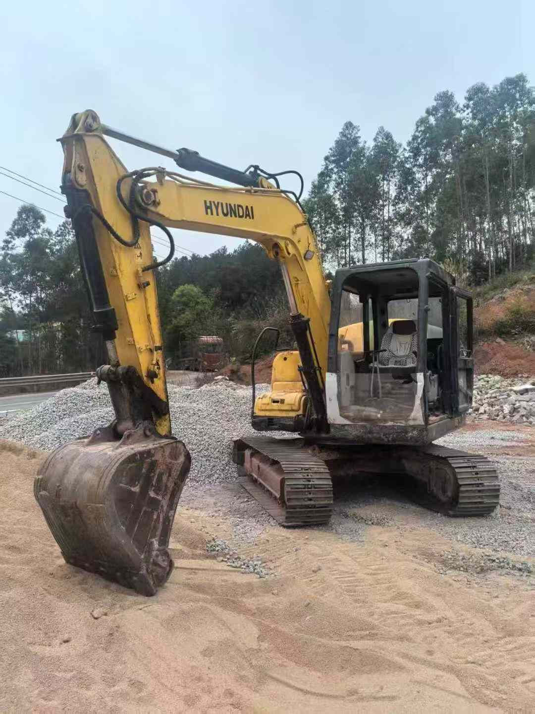 Buy Hyundai R80-7 Used Excavator