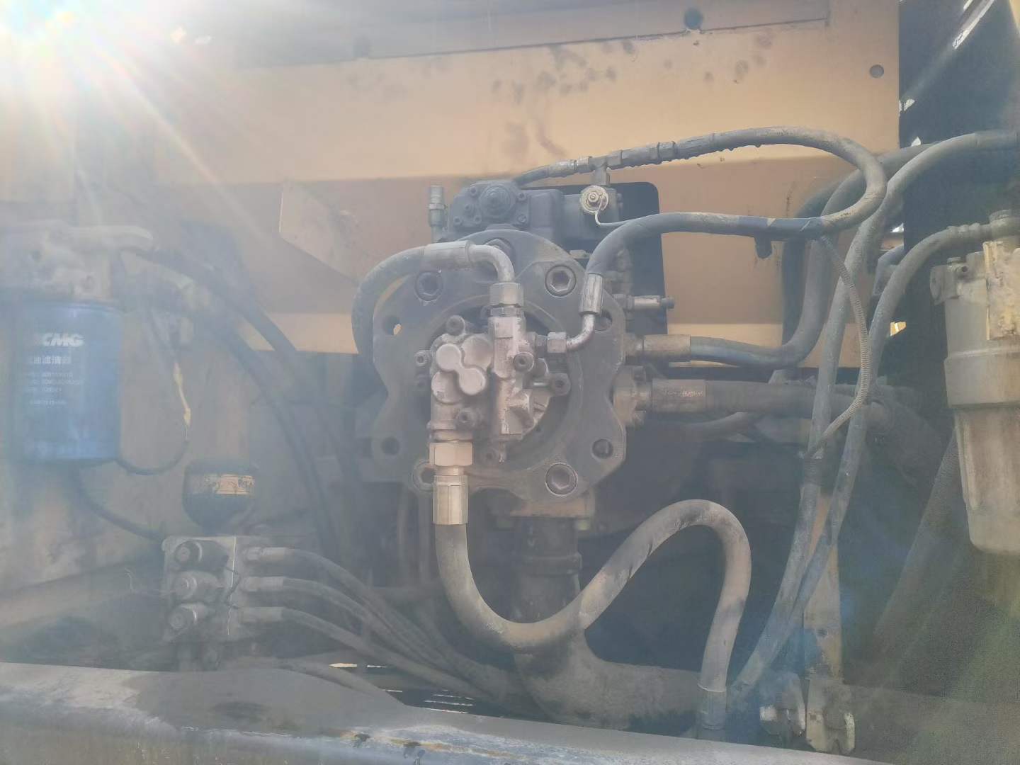 Used XCMG XE370 Excavator 2014 Model / 4