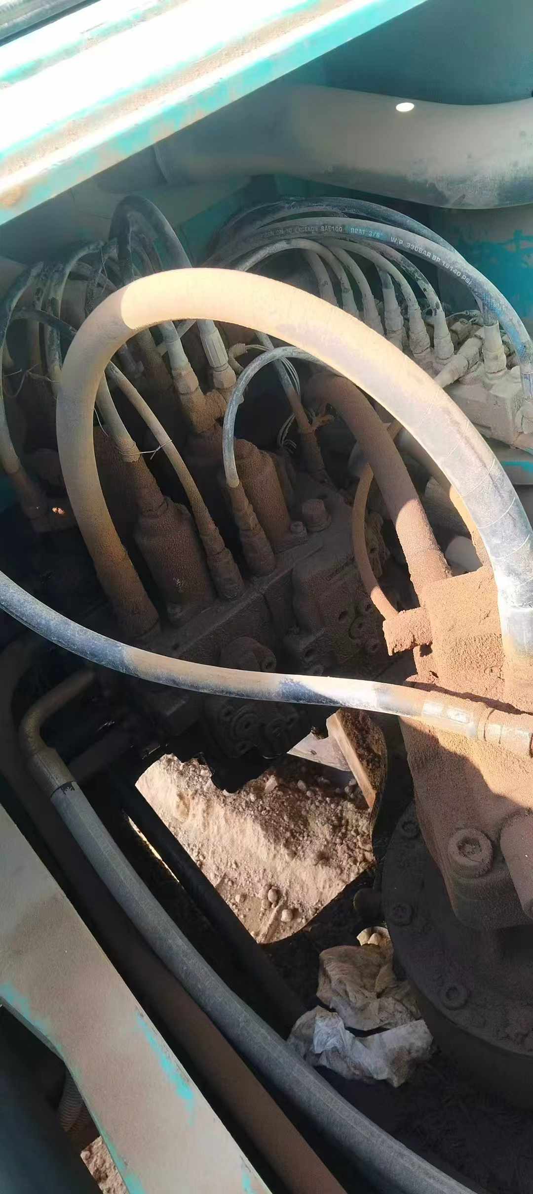 Used Kobelco SK200-8 Excavator 2016 Model / 5