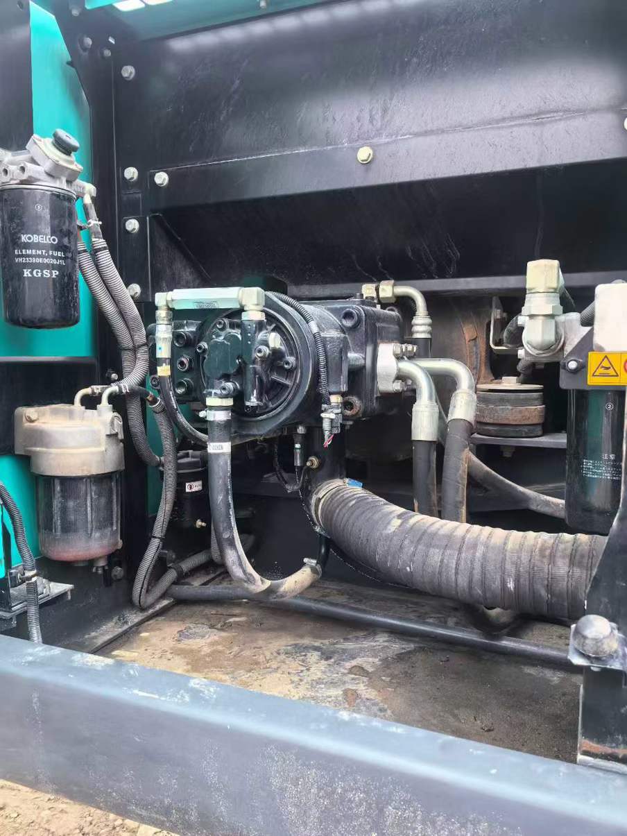 Used Kobelco SK200 Excavator 2020 Model / 4