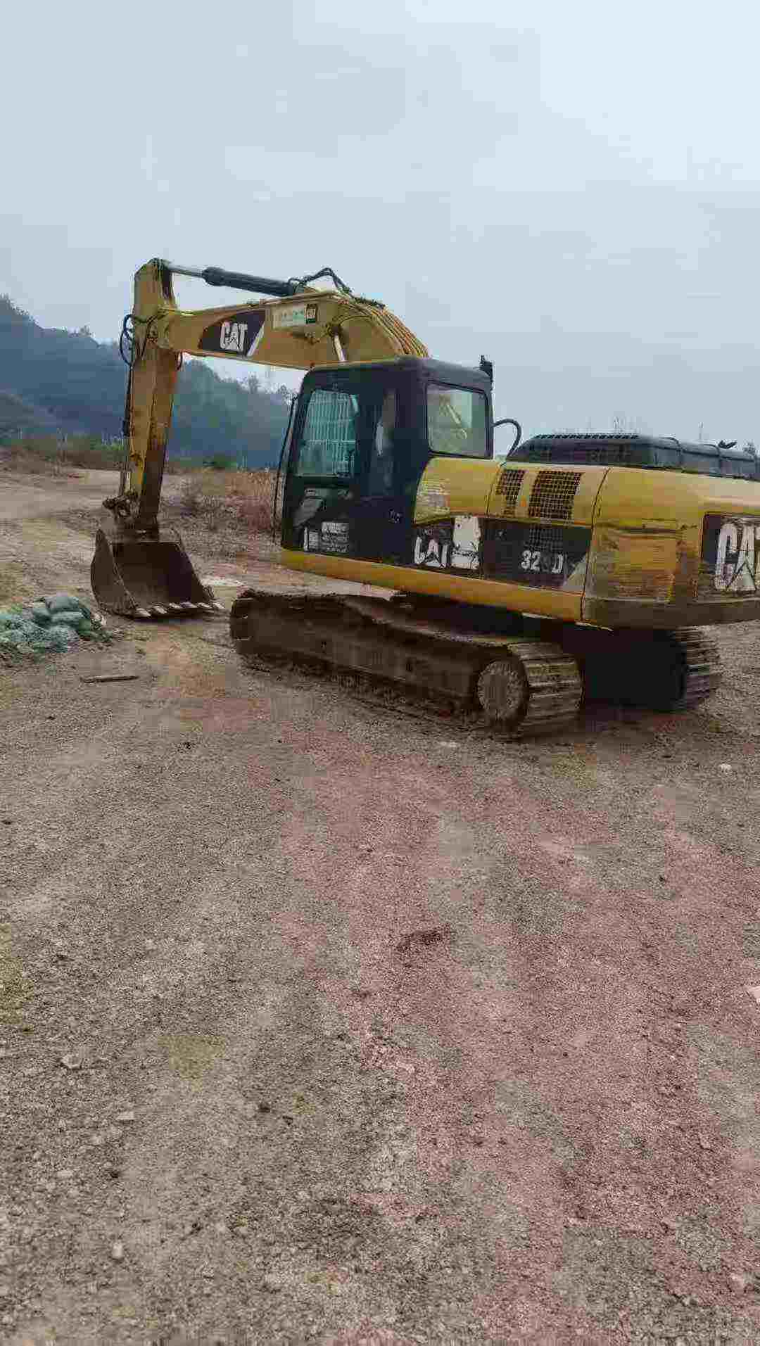 Buy Caterpillar CT20 Used Excavator