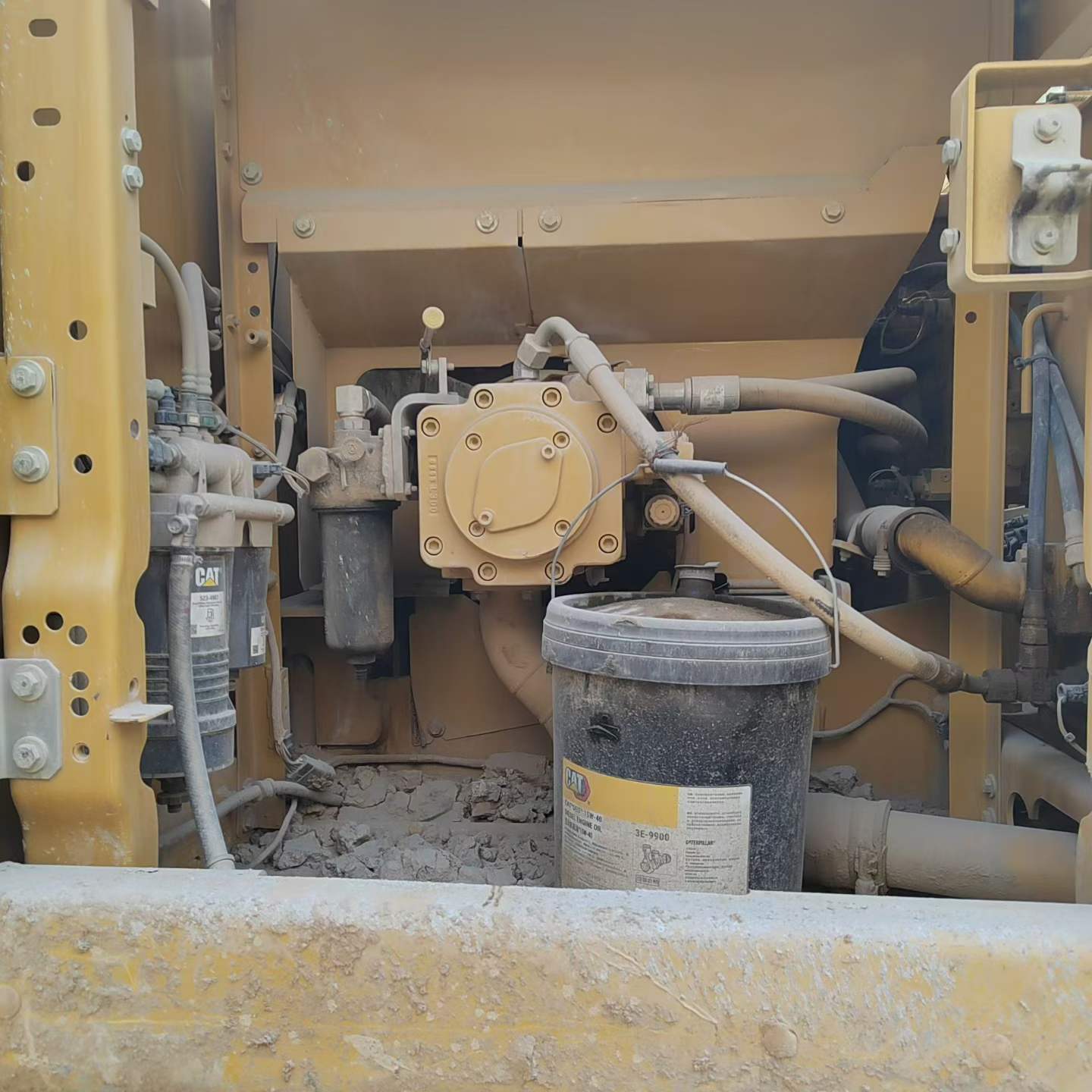 Buy Caterpillar 323 Used Excavator